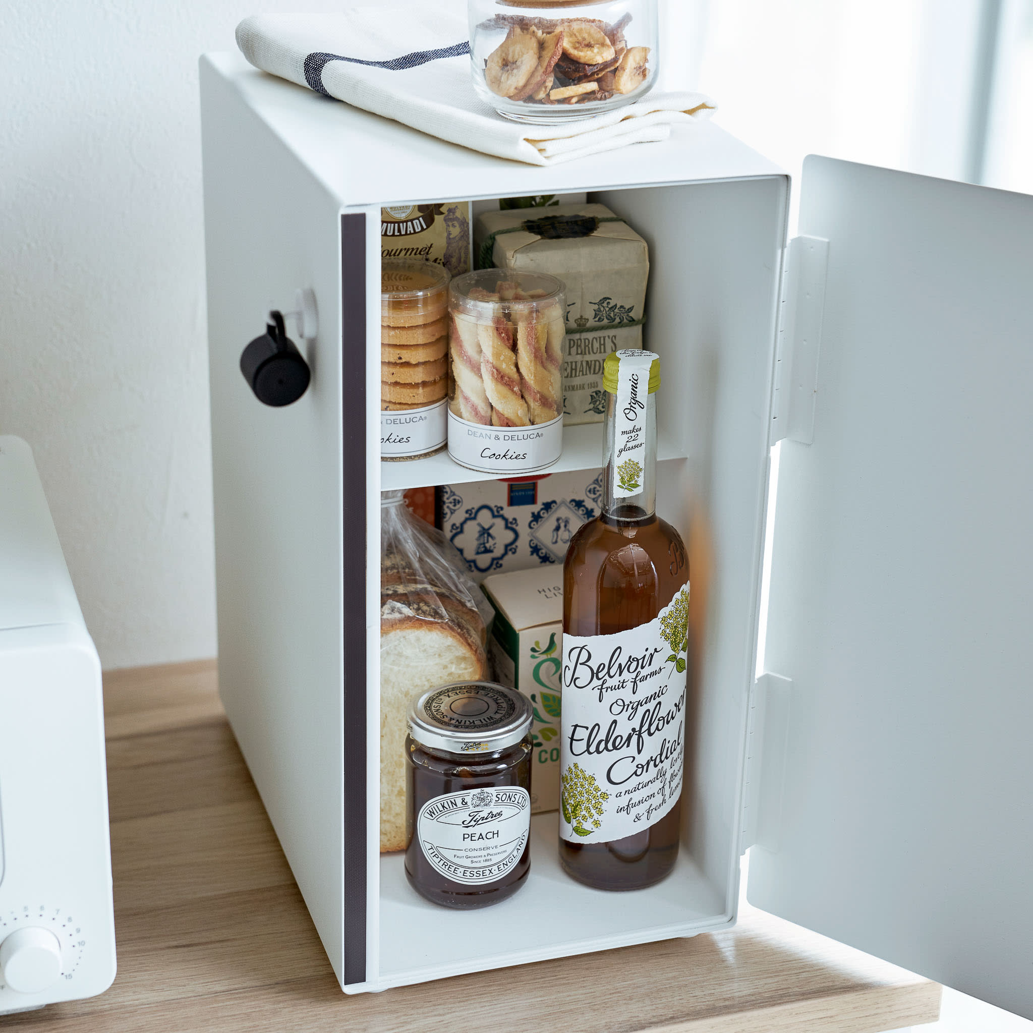 Großer Brotkasten : Abgeschlossen!