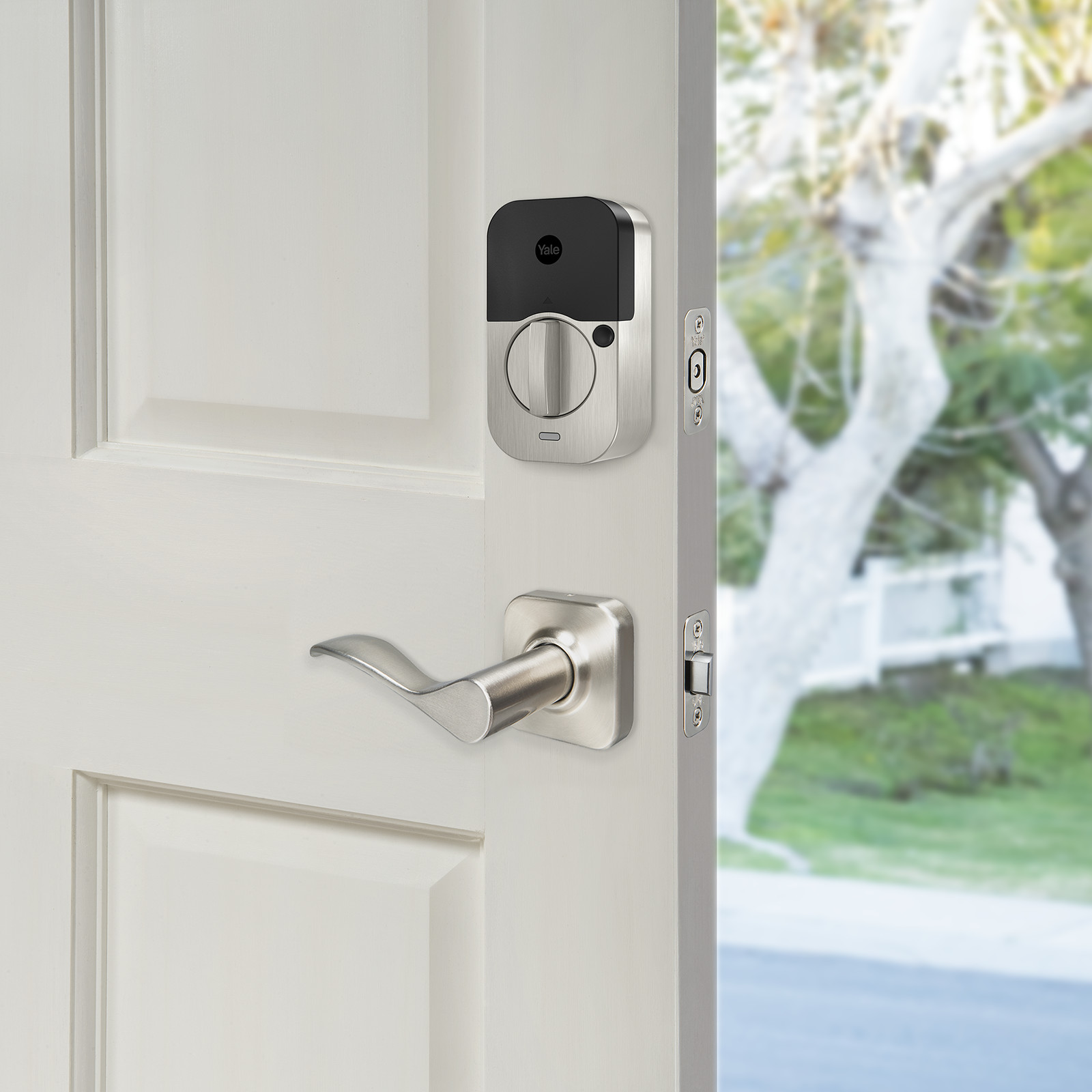 Yale Assure Lock 2 Key-Free Touchscreen with Wi-Fi and Norwood Lever
