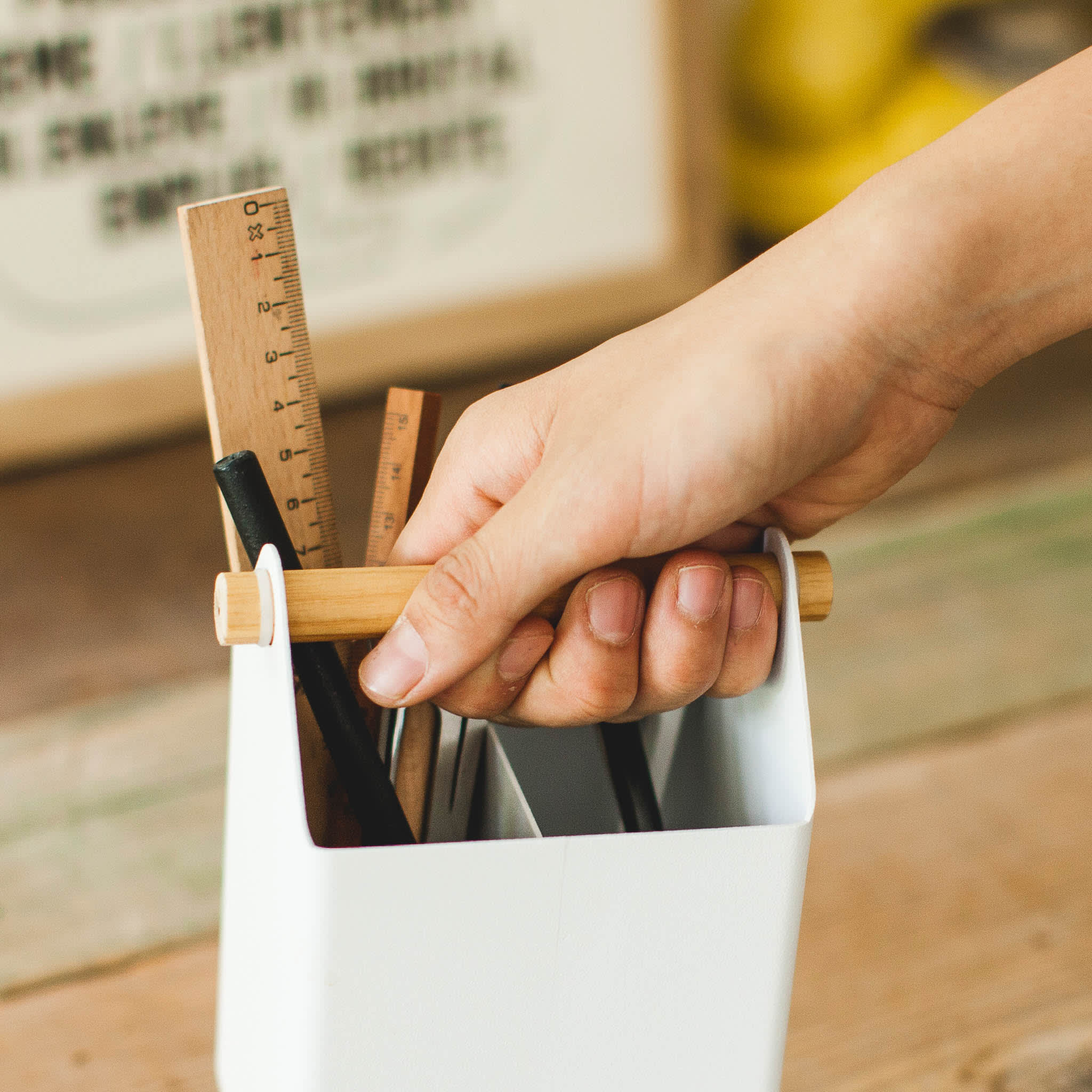 Pen Stand : Stylish Wooden Handle