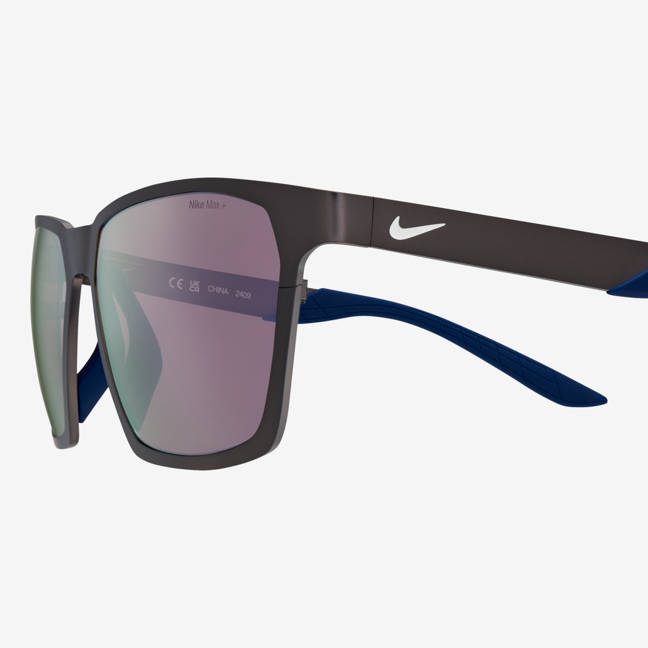 Nike Maverick Valor Course Tint Style Image
