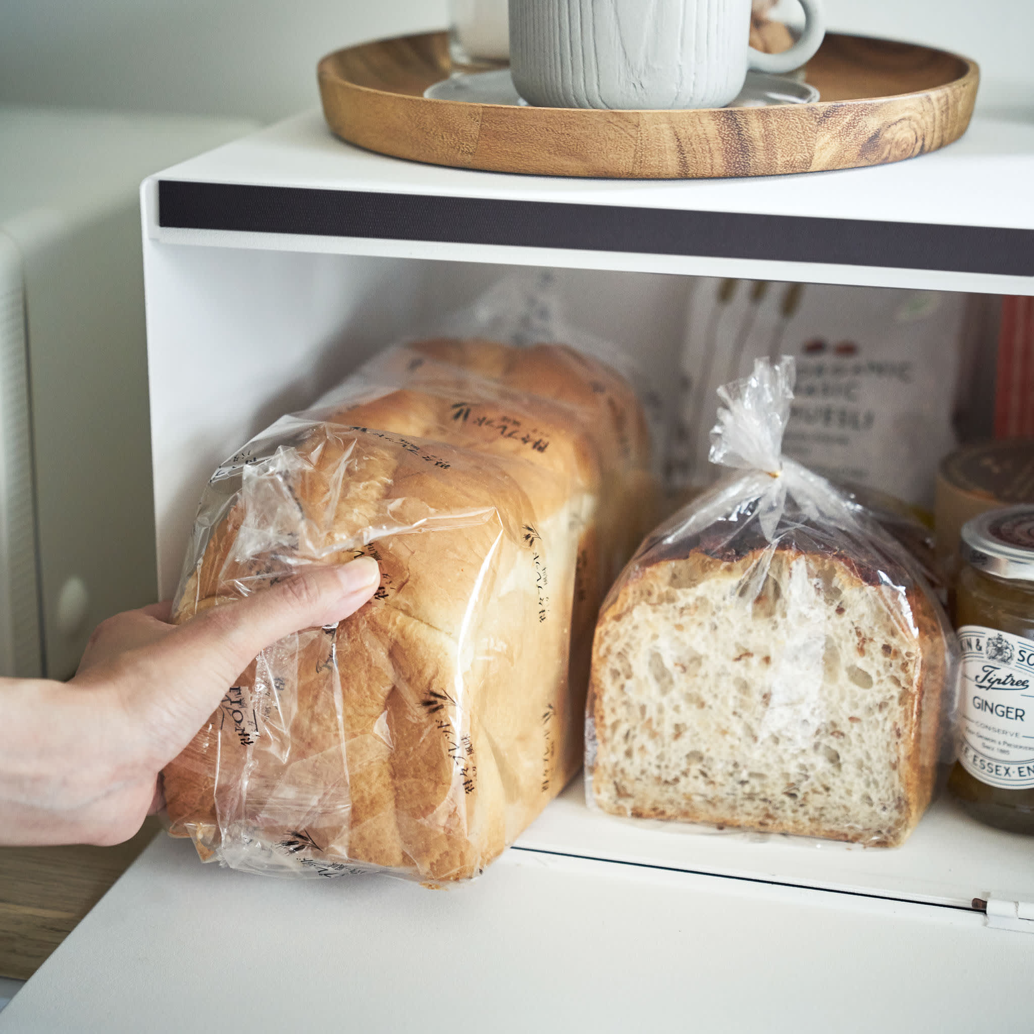 Brotkasten : Geräumiges Inneres