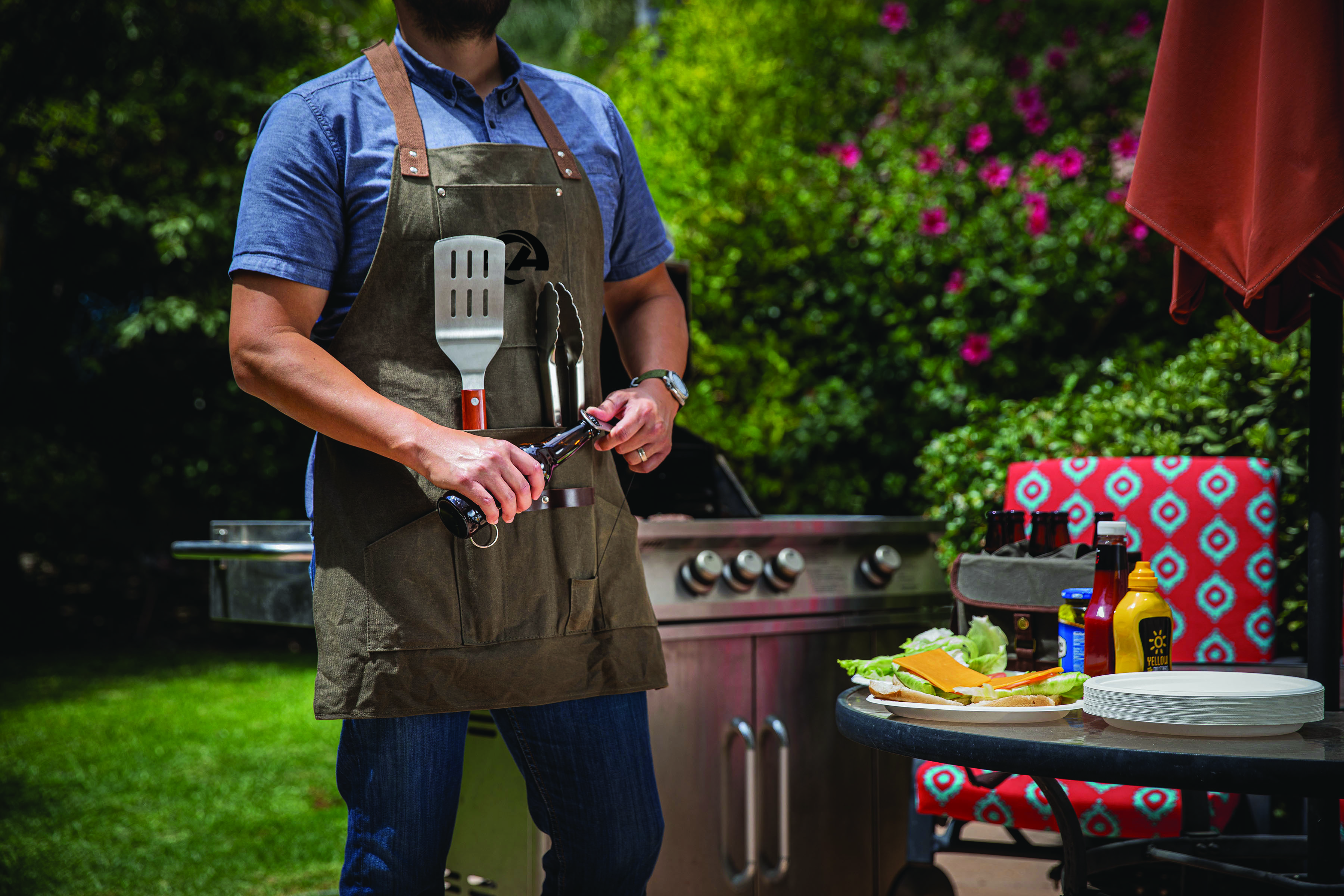 Los Angeles Rams - BBQ Apron with Tools & Bottle Opener