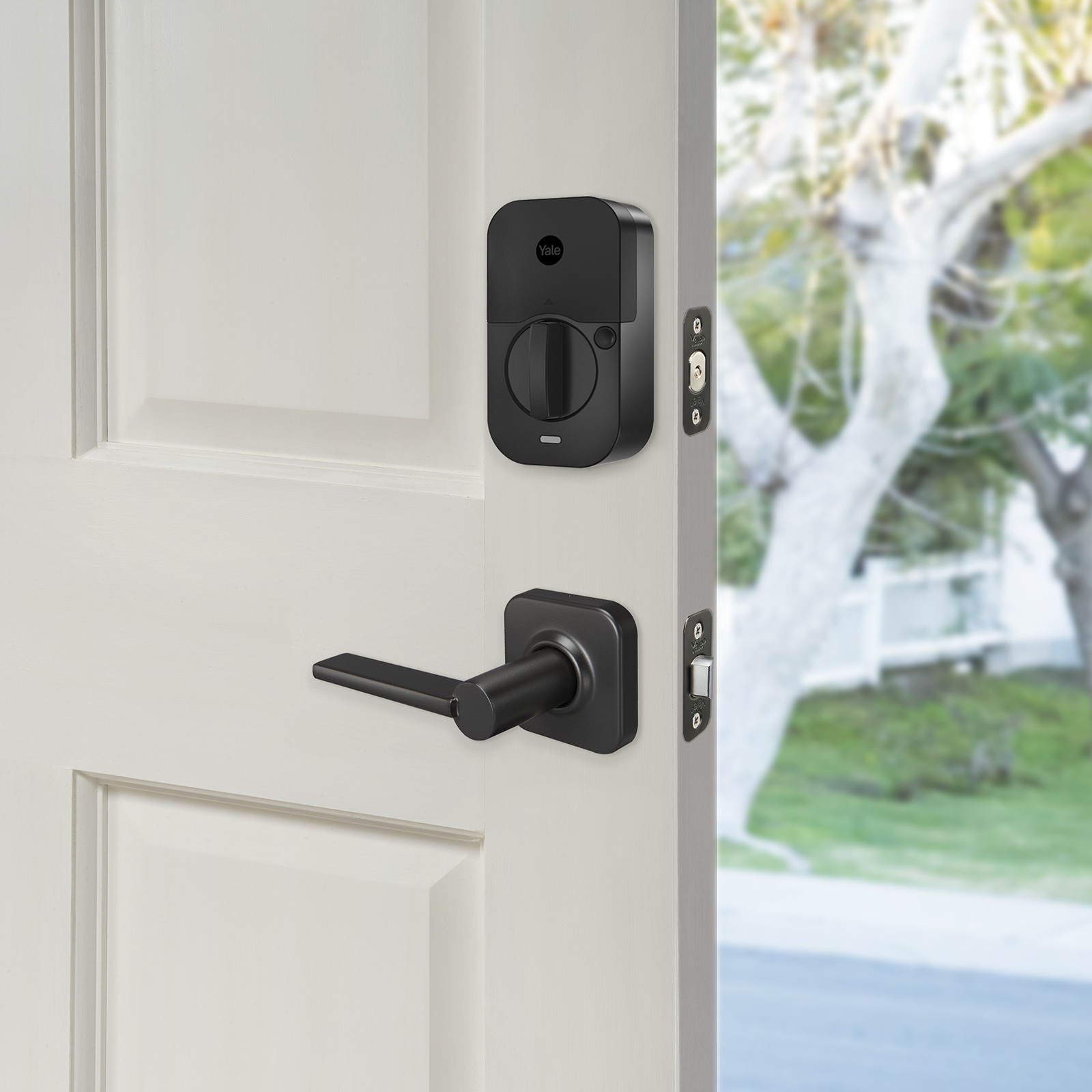 Yale Assure Lock 2 Touch with Wi-Fi and Valdosta Lever- Key-Free