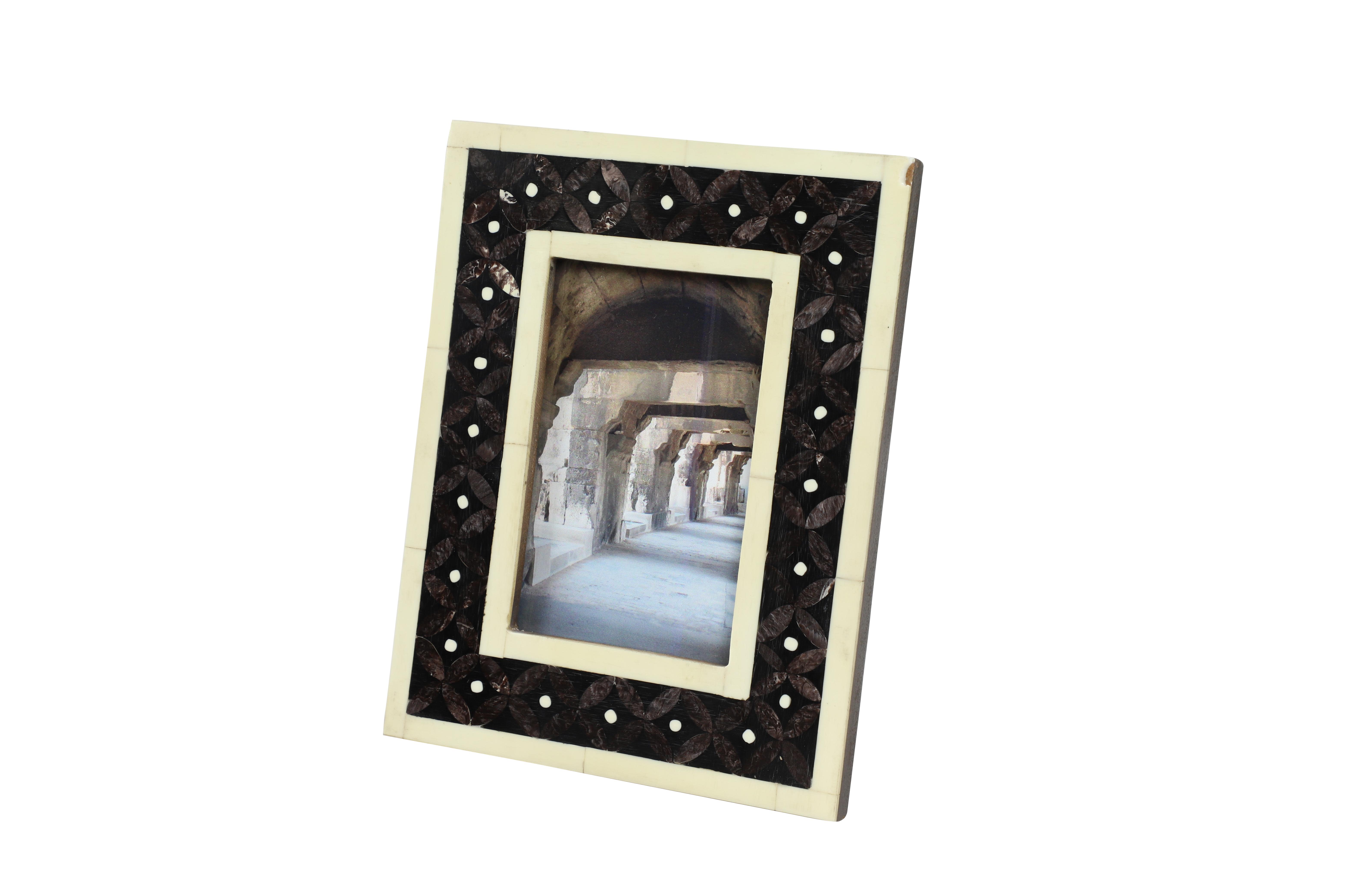 Black Resin  Photo Frame, 8\" x 1\" x 10\"(2 pcs)