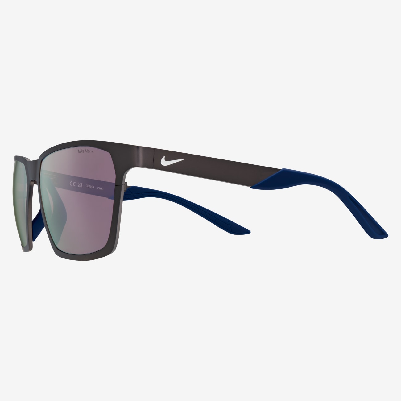 Nike Maverick Valor Course Tint Temple Image