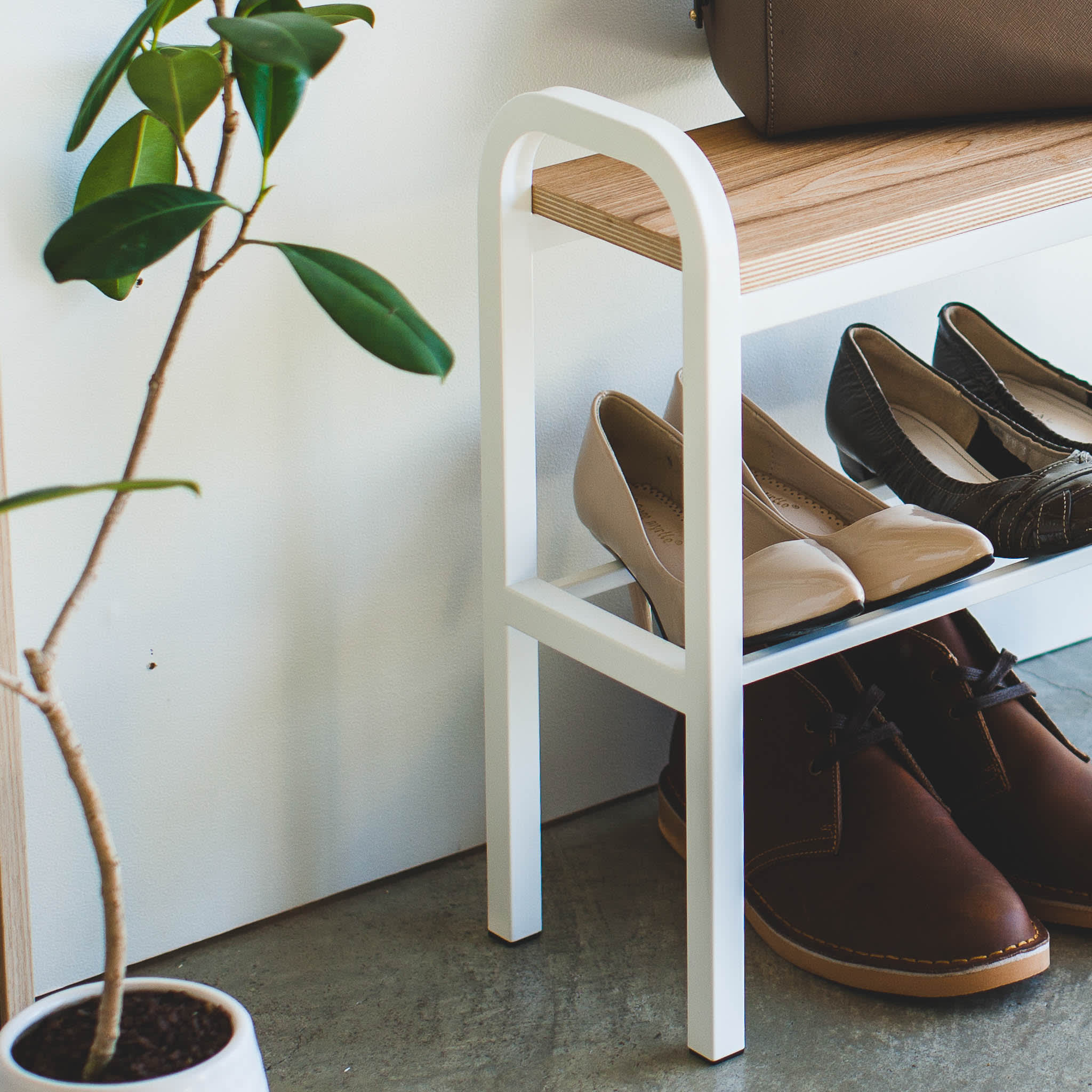 Wood-Top Shoe Rack : Space-Saving & Stylish