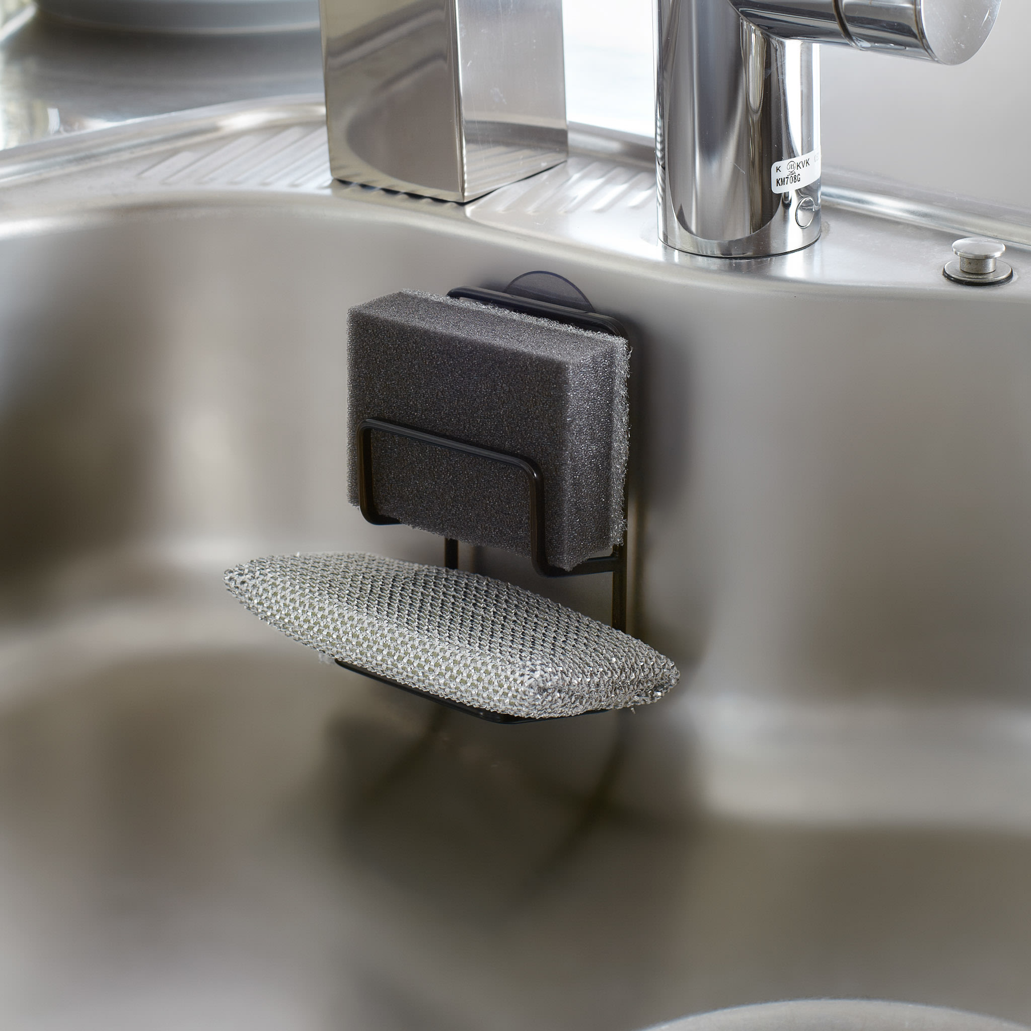 Double Sponge Holder with Suction Cup : Suction Cup Mounting