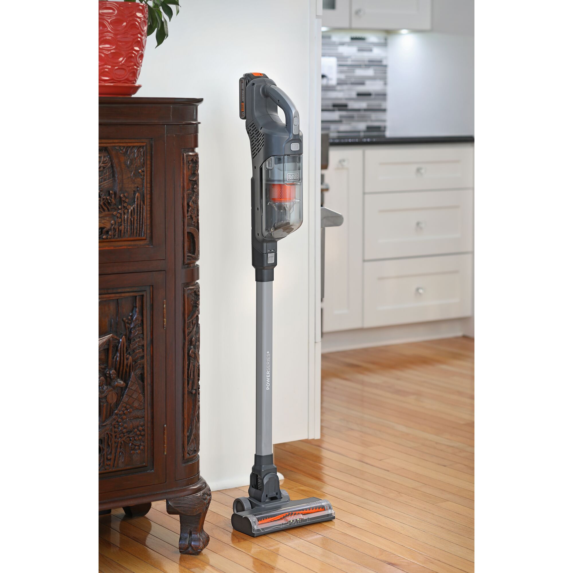 POWER SERIES plus MAX Cordless Stick Vacuum Kit stands upright on its own with no leaning necessary.