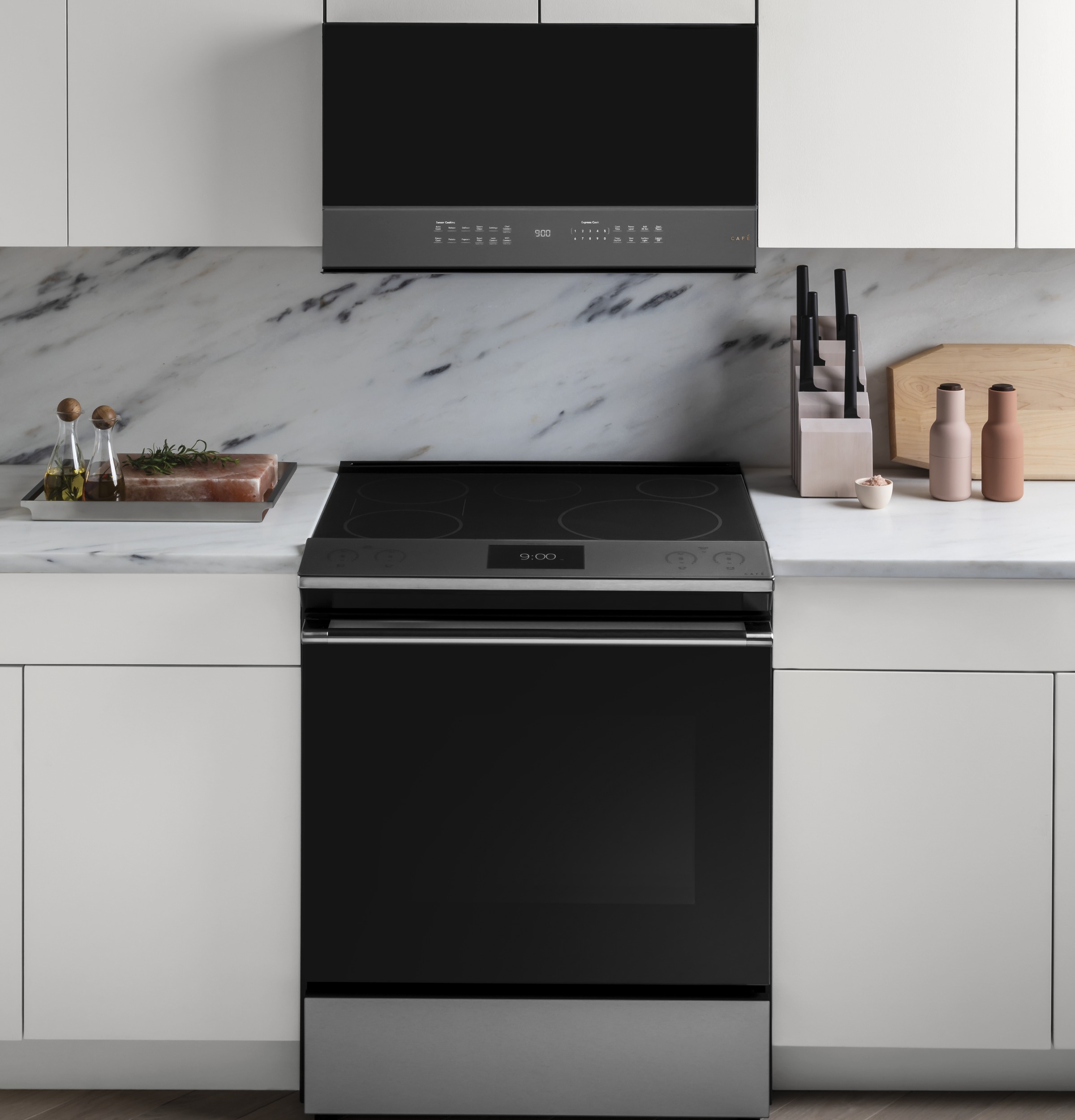1,050W — 2.1 CuFt — 400 CFM — Sensor — Stm — Chef Connect — Connectable via built-in WiFi view 3