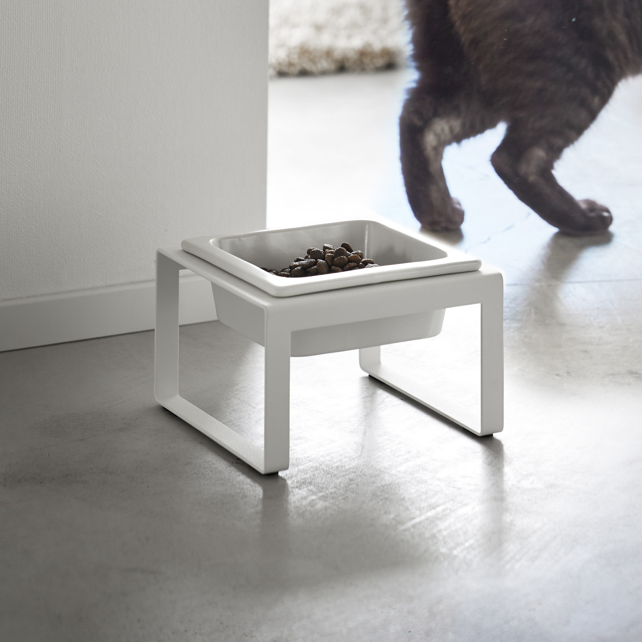 Pet Food Bowl Stand : Comfortable Feeding Height