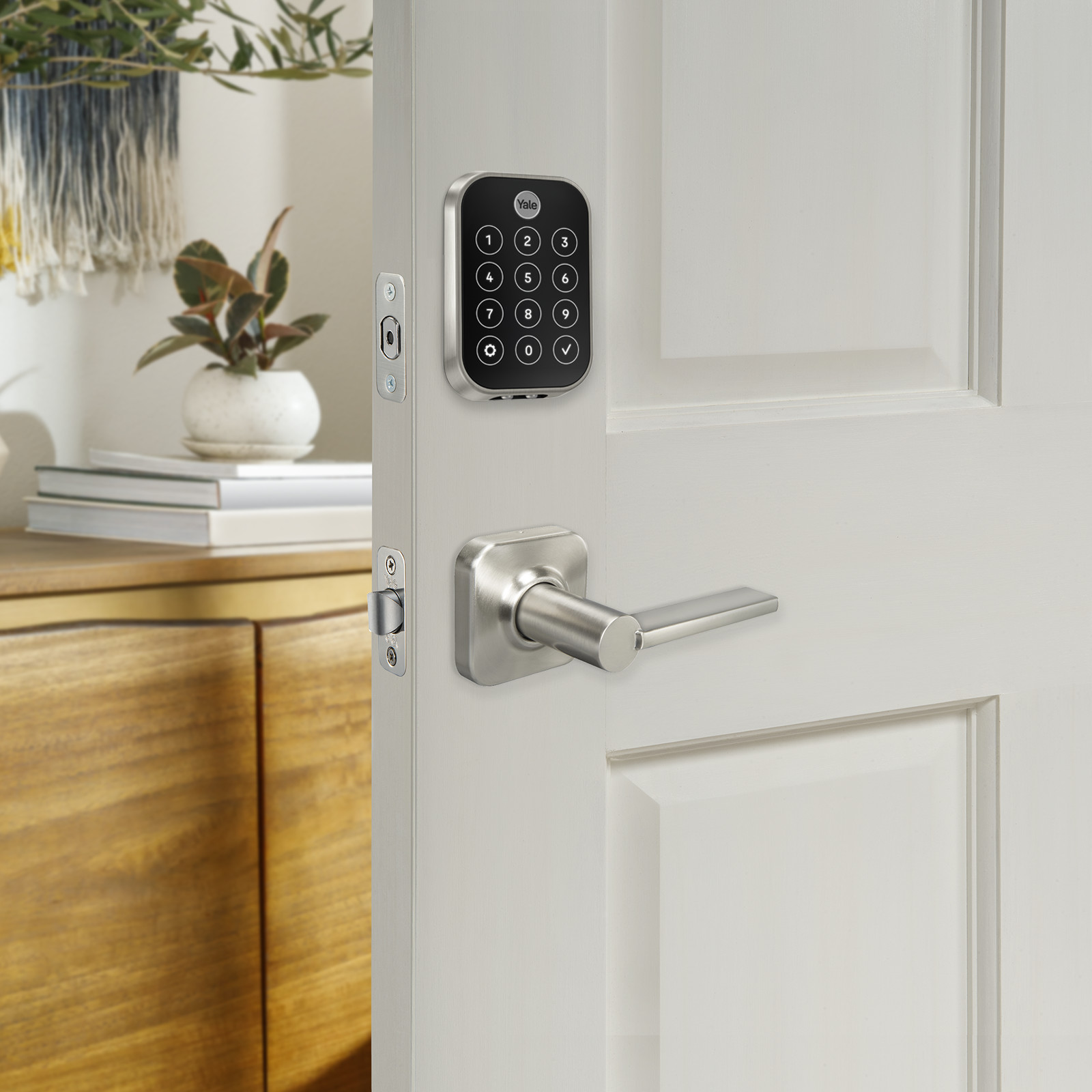 Yale Assure Lock 2 Touch with Wi-Fi and Valdosta Lever- Key-Free