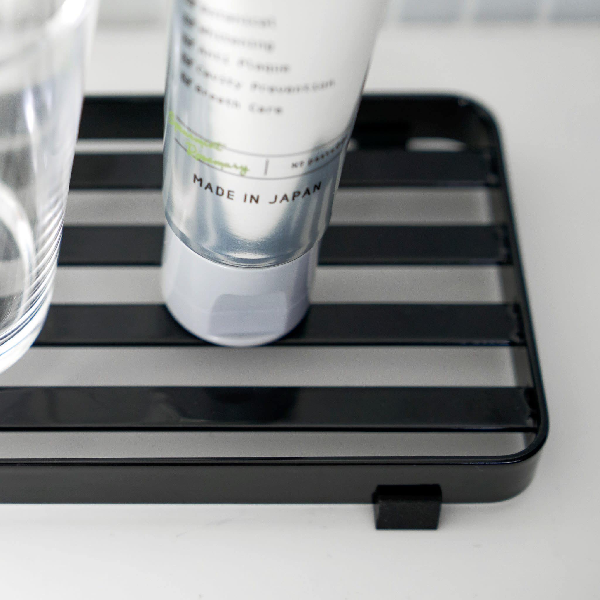 Sanitary Tray : Grid Design