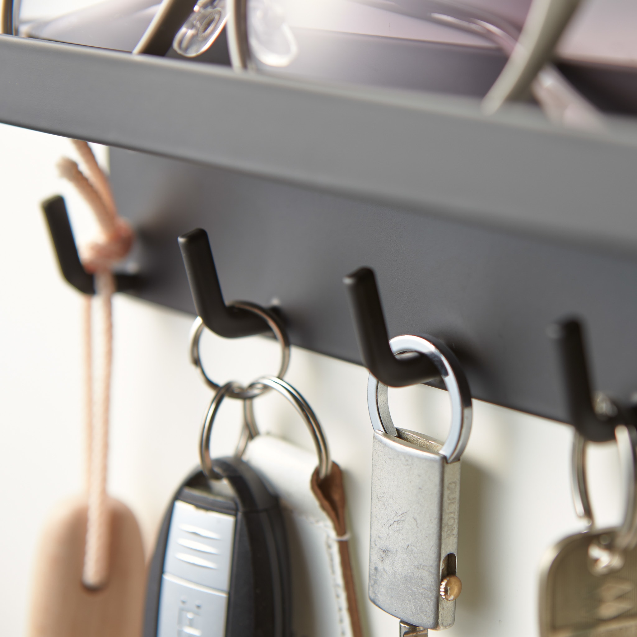 Magnetic Key Hooks with Tray : Versatile Hooks