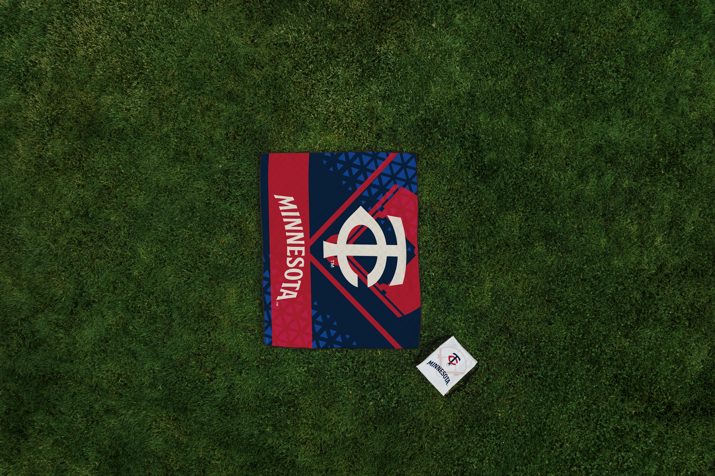 Minnesota Twins - Impresa Picnic Blanket