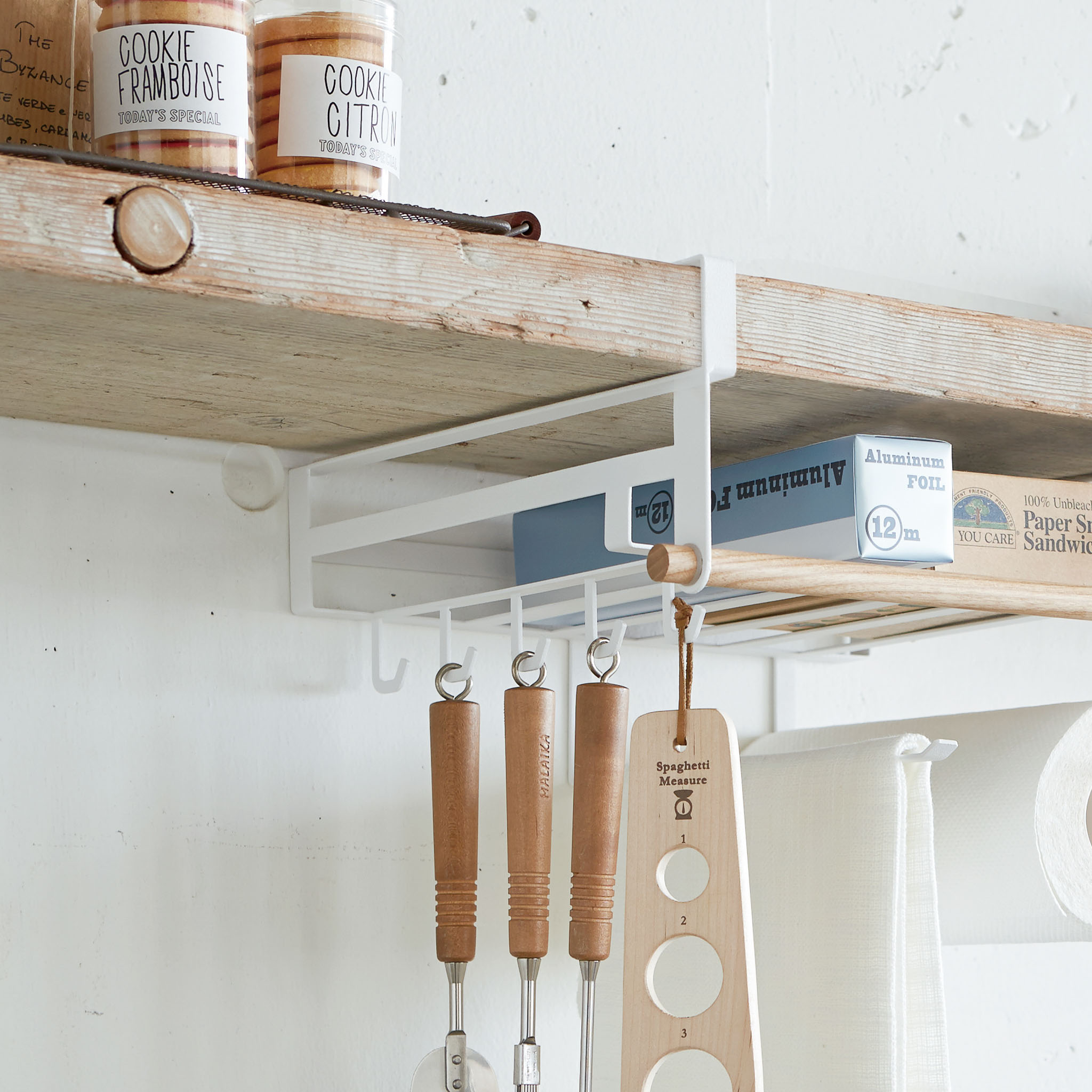 Under-Shelf Multi-Use Rack : Practical Clamp Design