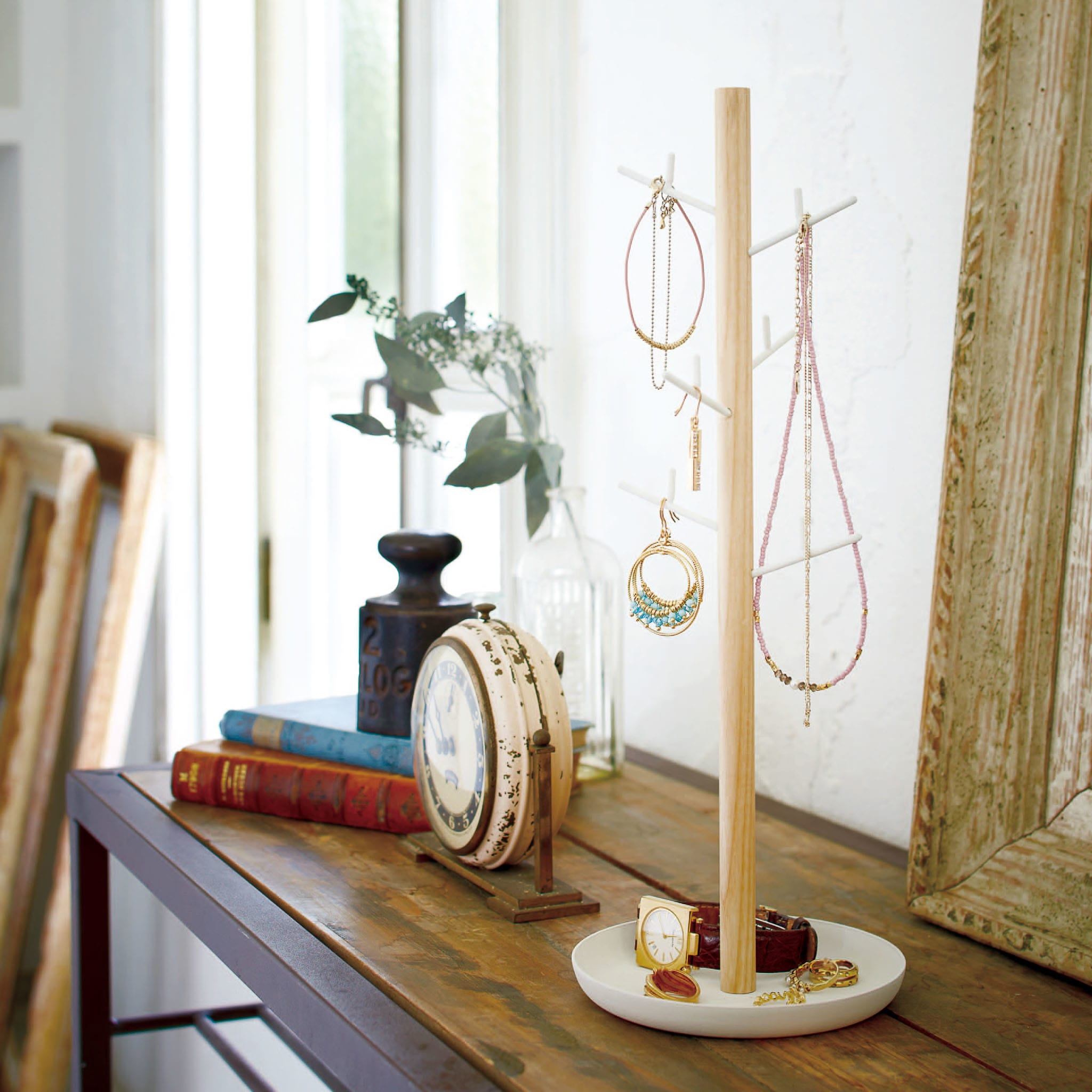 Accessory Tree : Aesthetic Design