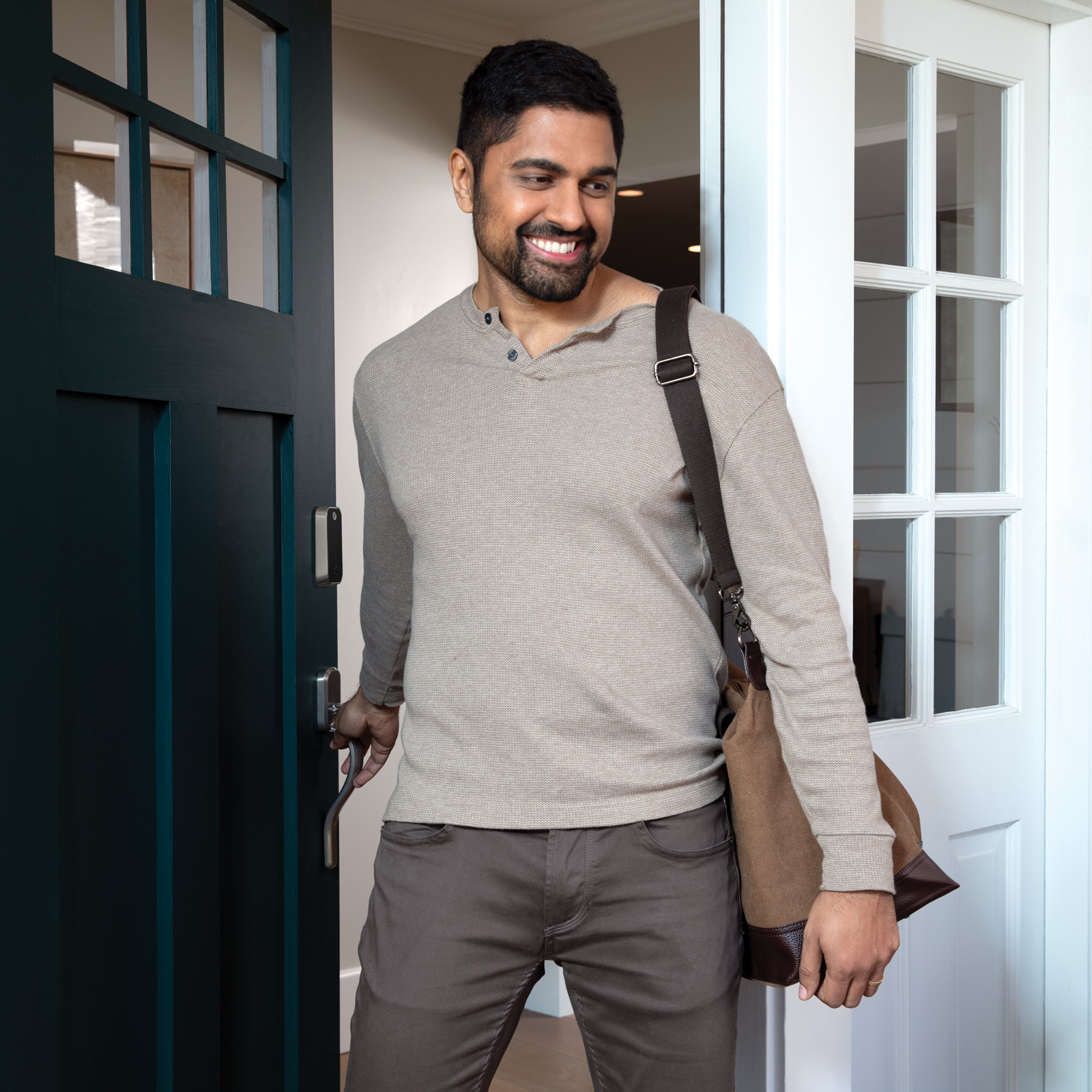 Serrure Yale Assure Lock 2 Touch avec connexion Wi-Fi - Pour les hôtes de locations de vacances