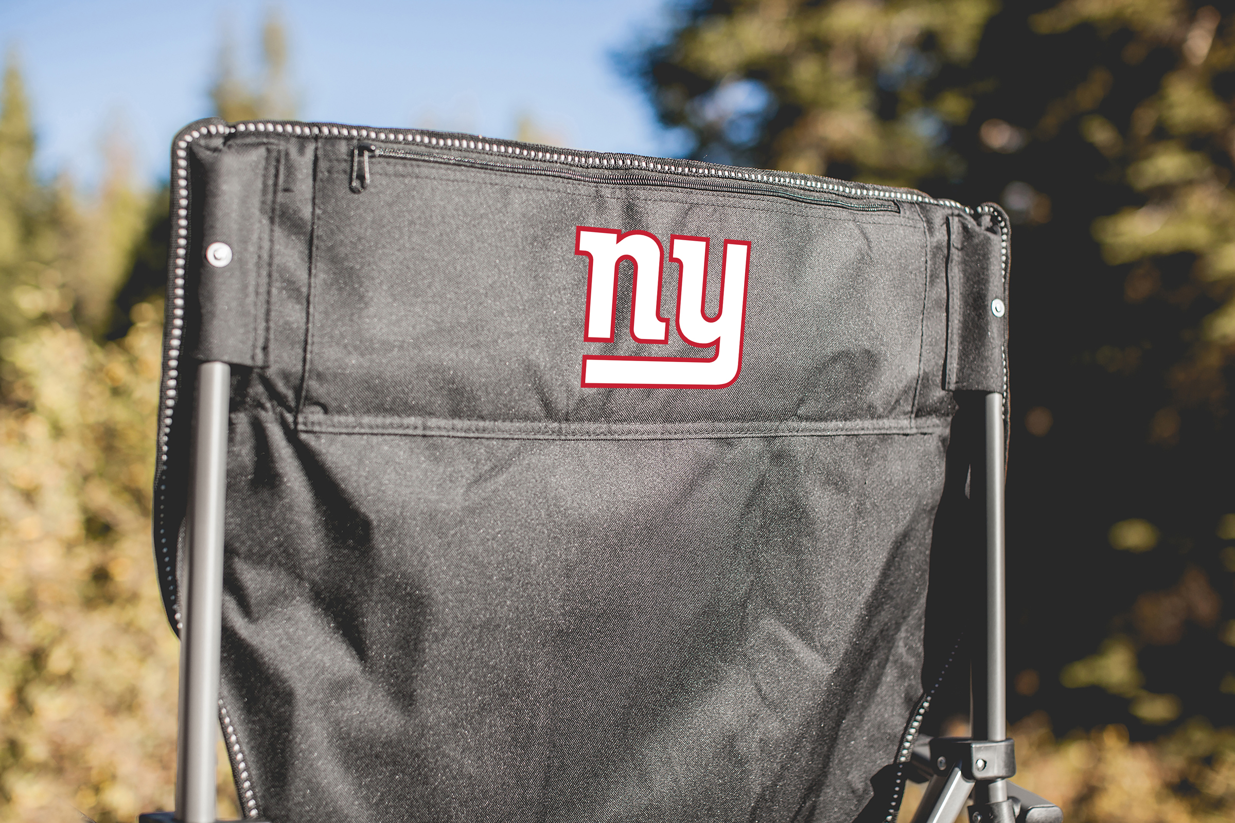 New York Giants - Outlander Folding Camping Chair with Cooler