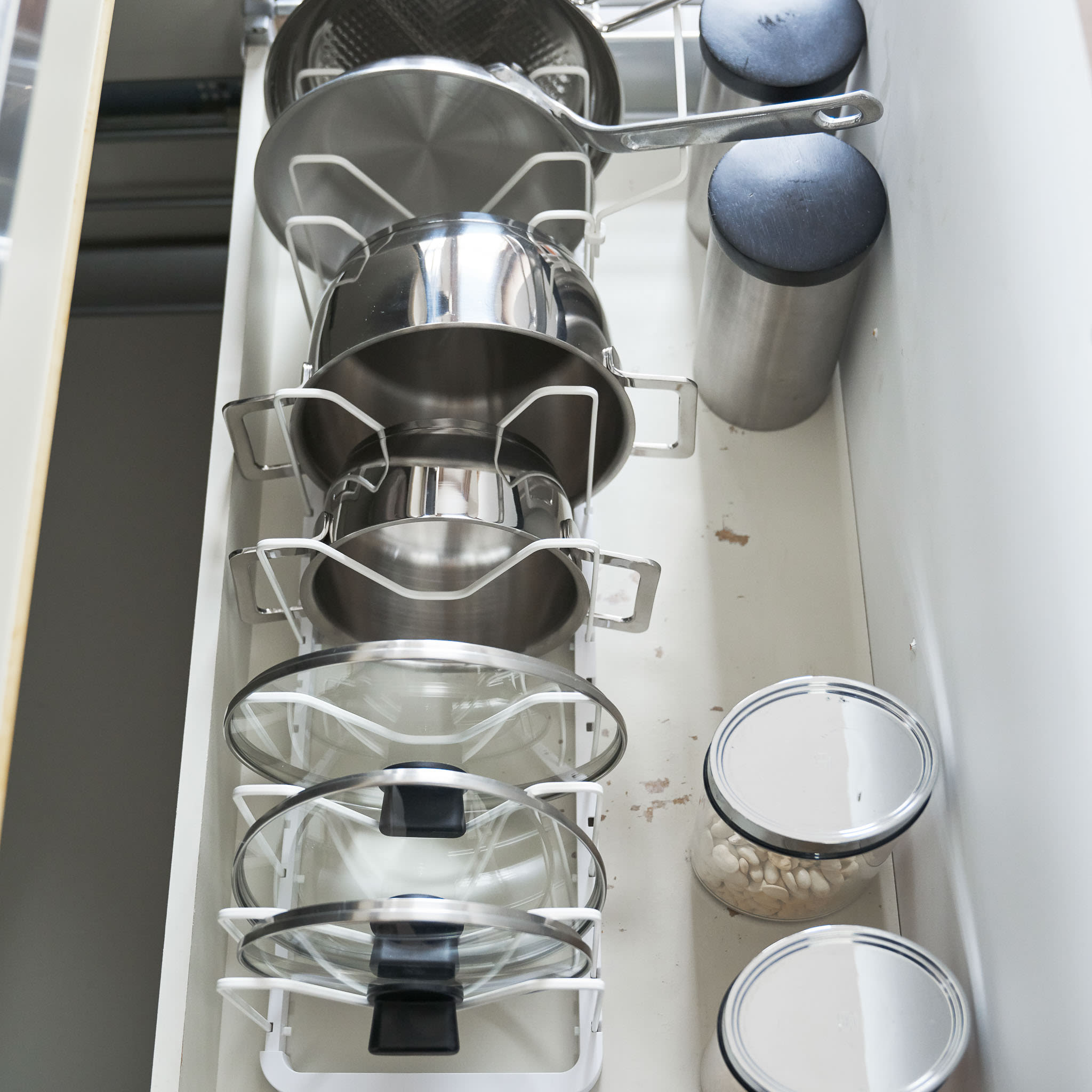 Extendable Pot Lid & Pan Organizer : Flexible with 10 Dividers