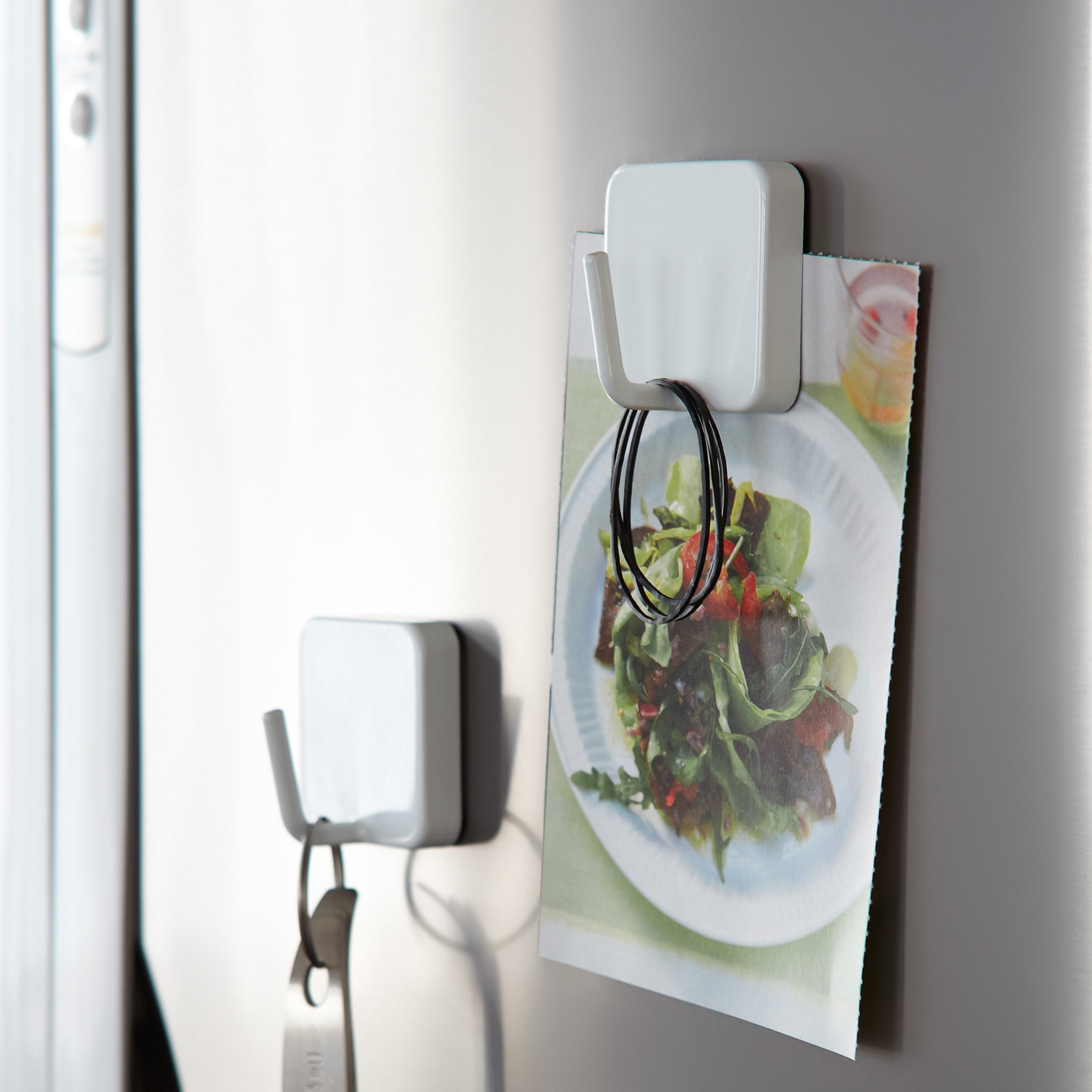 Magnetic Hook : Simple Design