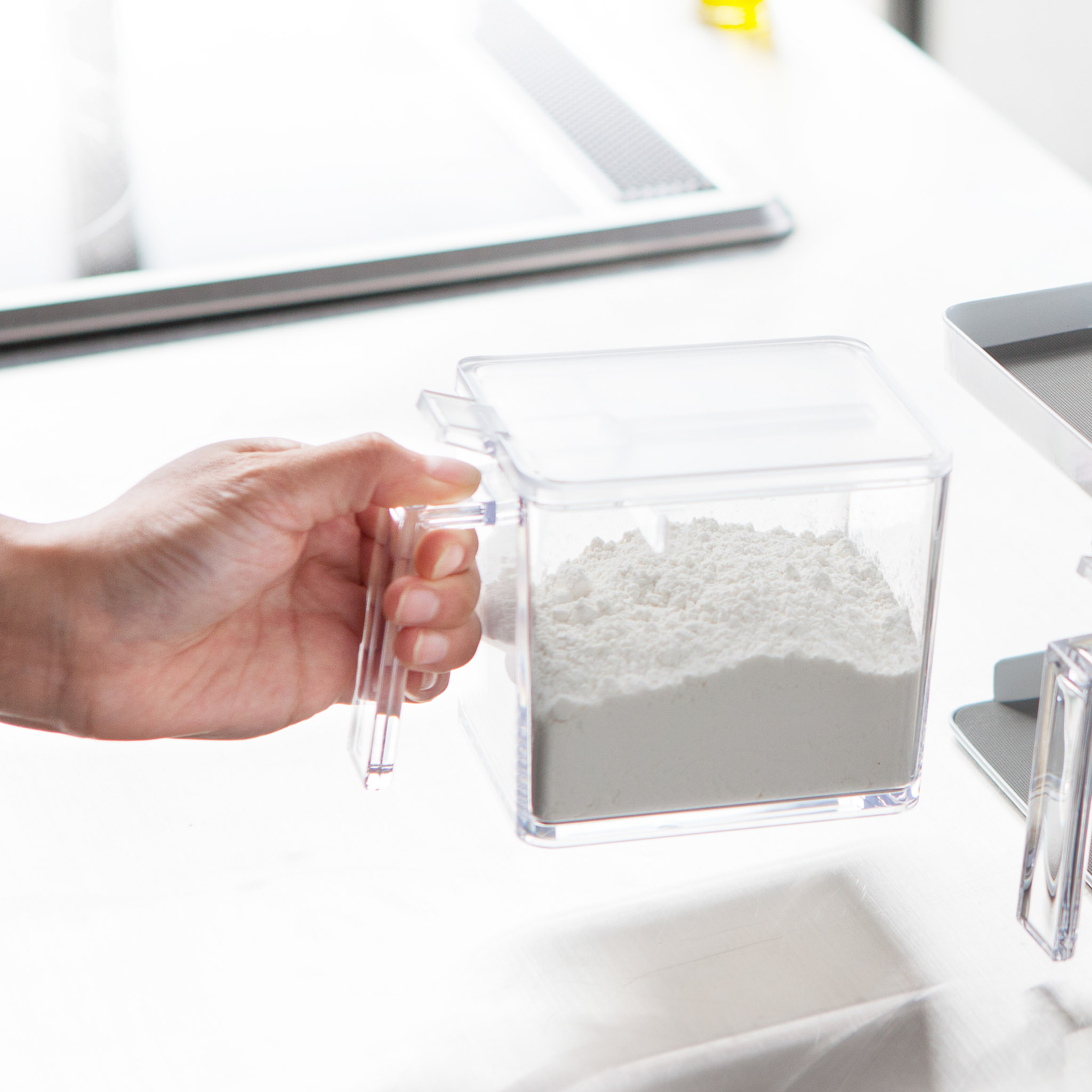 Seasoning Boxes (Set of 3) & Rack : Easy-to-Grip Handles