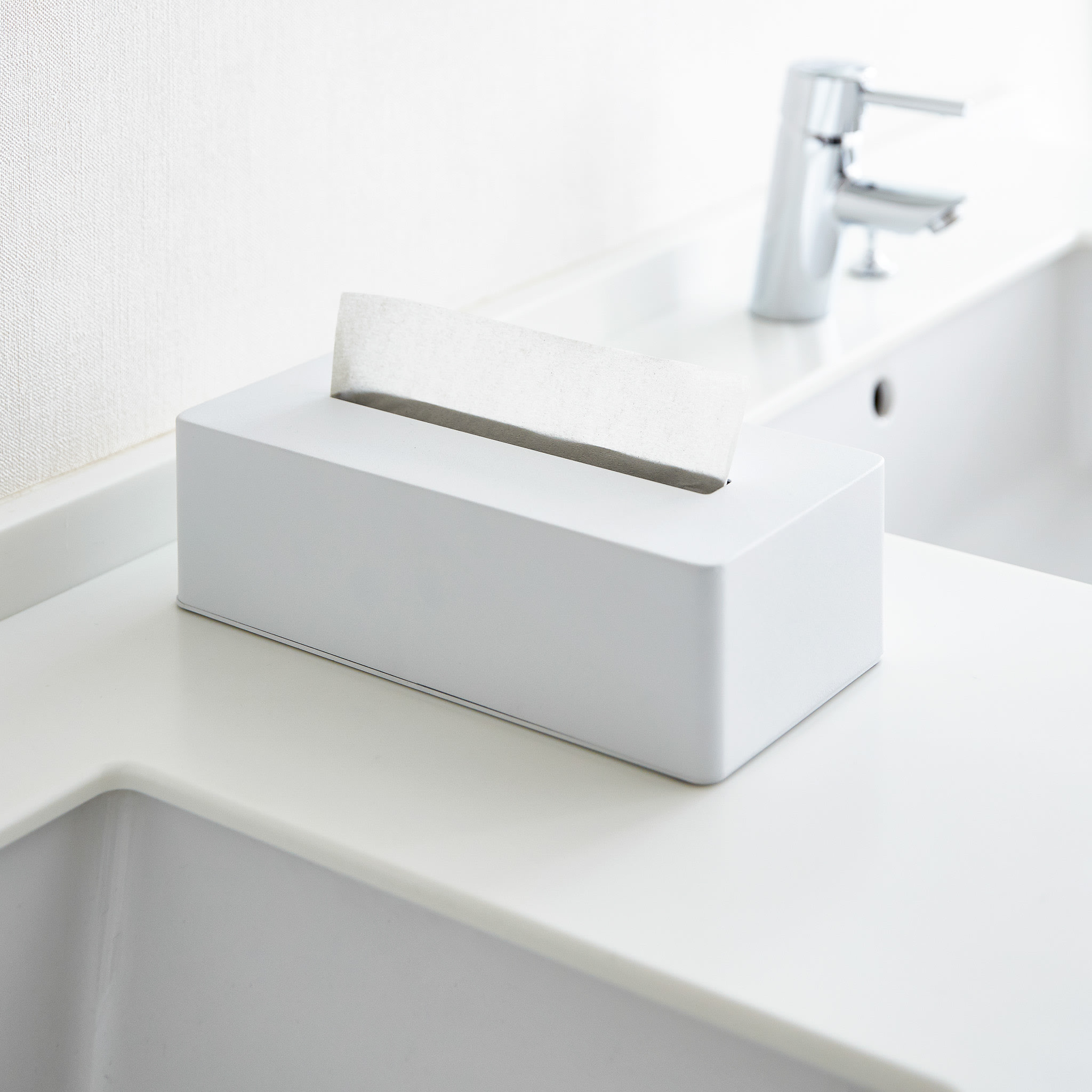 Tissue Case : Stable & Durable