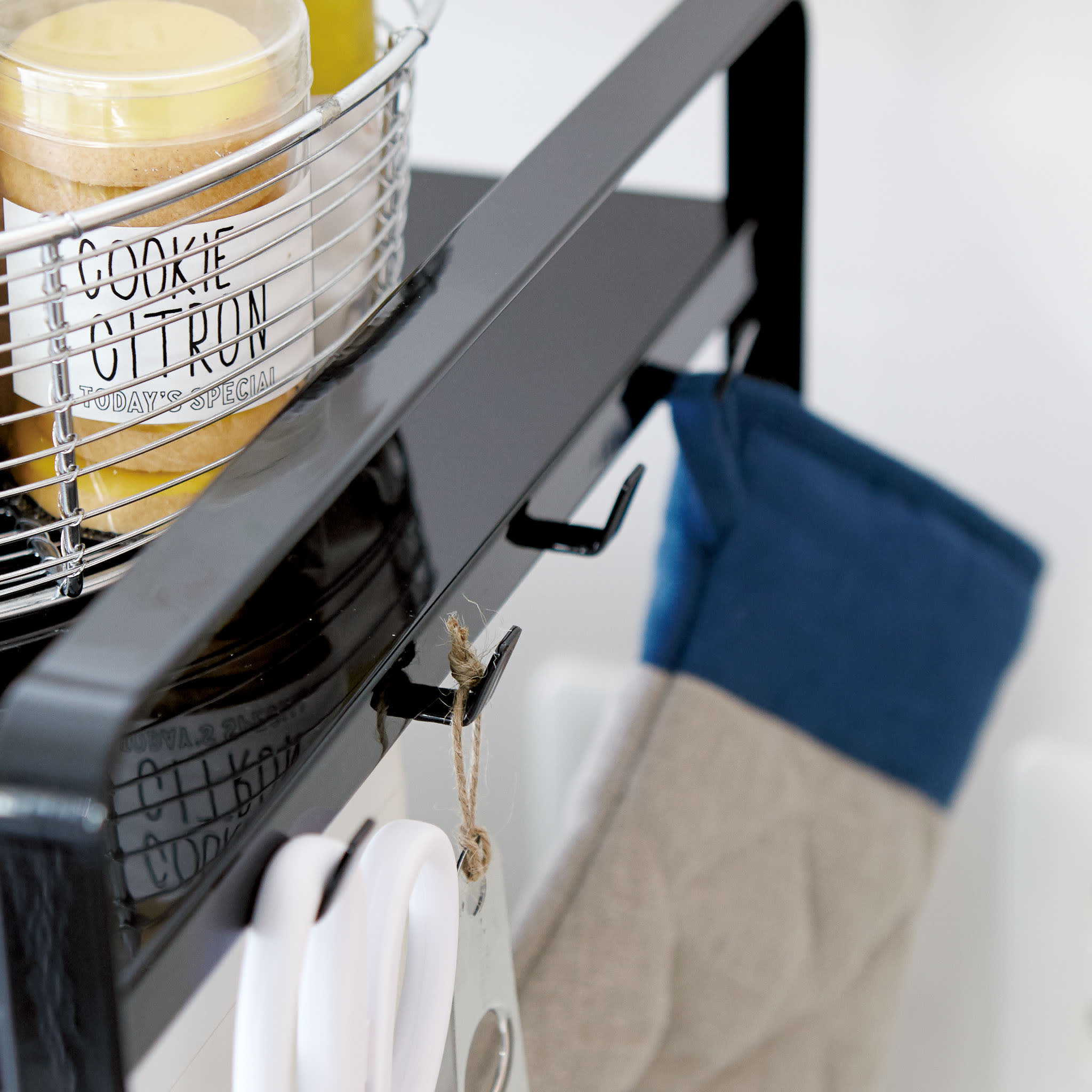 Extendable Kitchen Rack : Hook Rail for Extra Storage