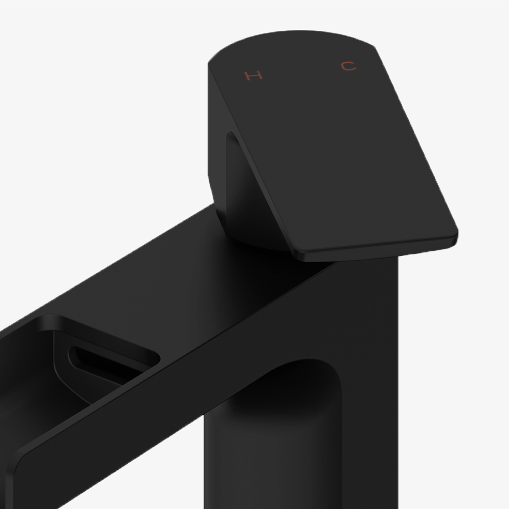 Easy-to-Clean Nozzle Resists Mineral Buildup