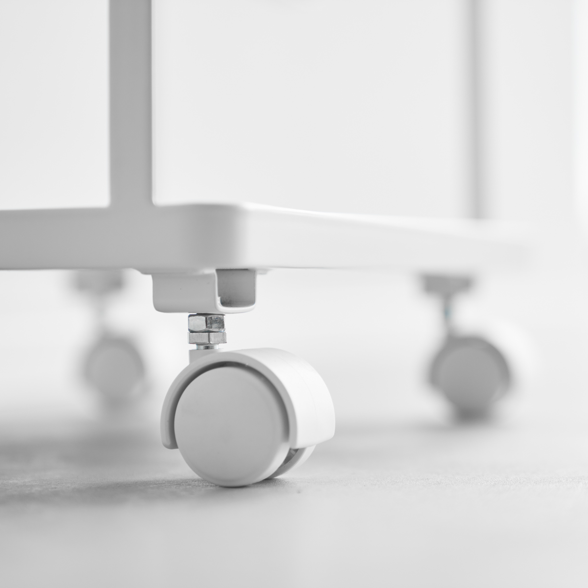 Cardboard Organizer : Casters for Mobility