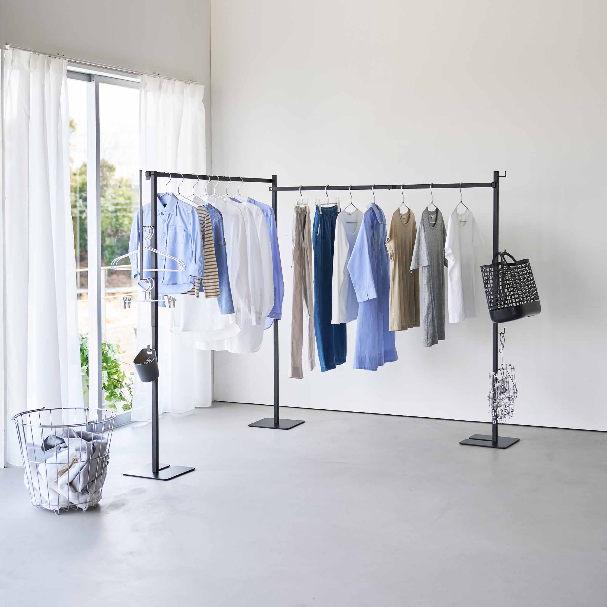 Foldable Double-Bar Indoor Drying Rack : Corner-Friendly Design