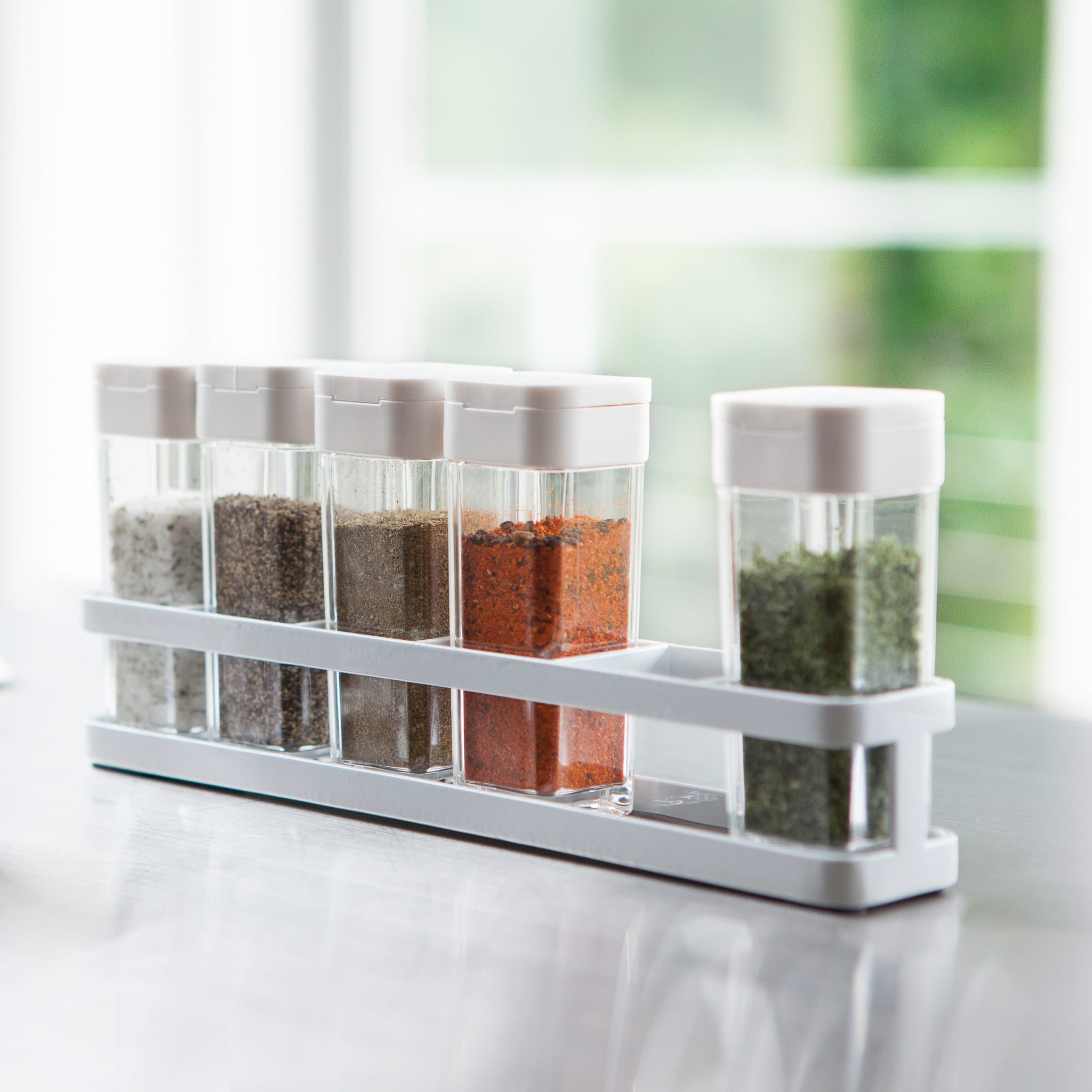 Spice Bottles (Set of 6) & Rack : Removable Silicone Mat