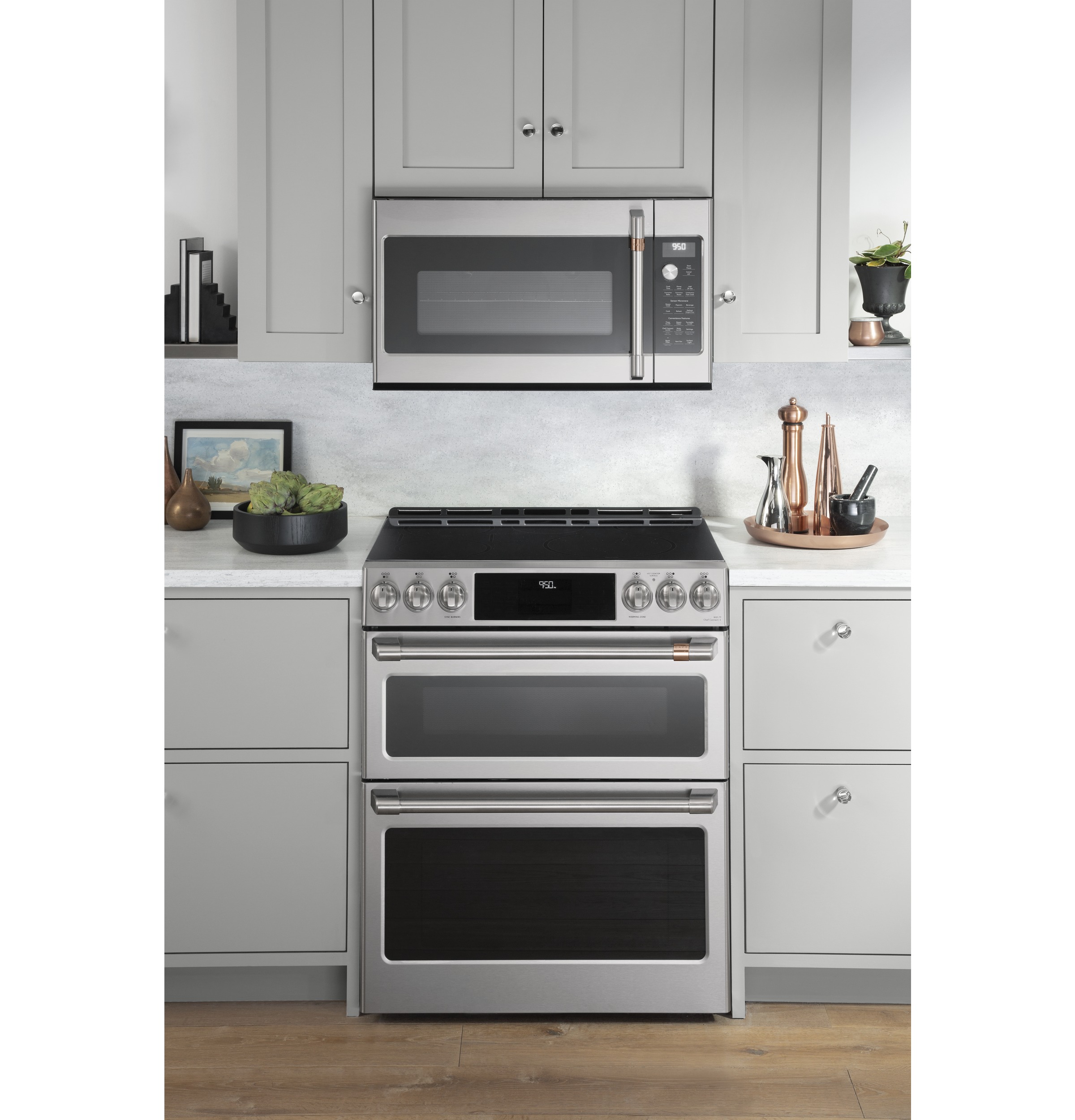 30" S/I Induction RG 5 Element Slf Cln w/ Stm Cln Opt Dbl Oven True European Conv w/ Precise Air Slf Cln Roller Rck ADA Compliant — Connectable via built-in WiFi view 5