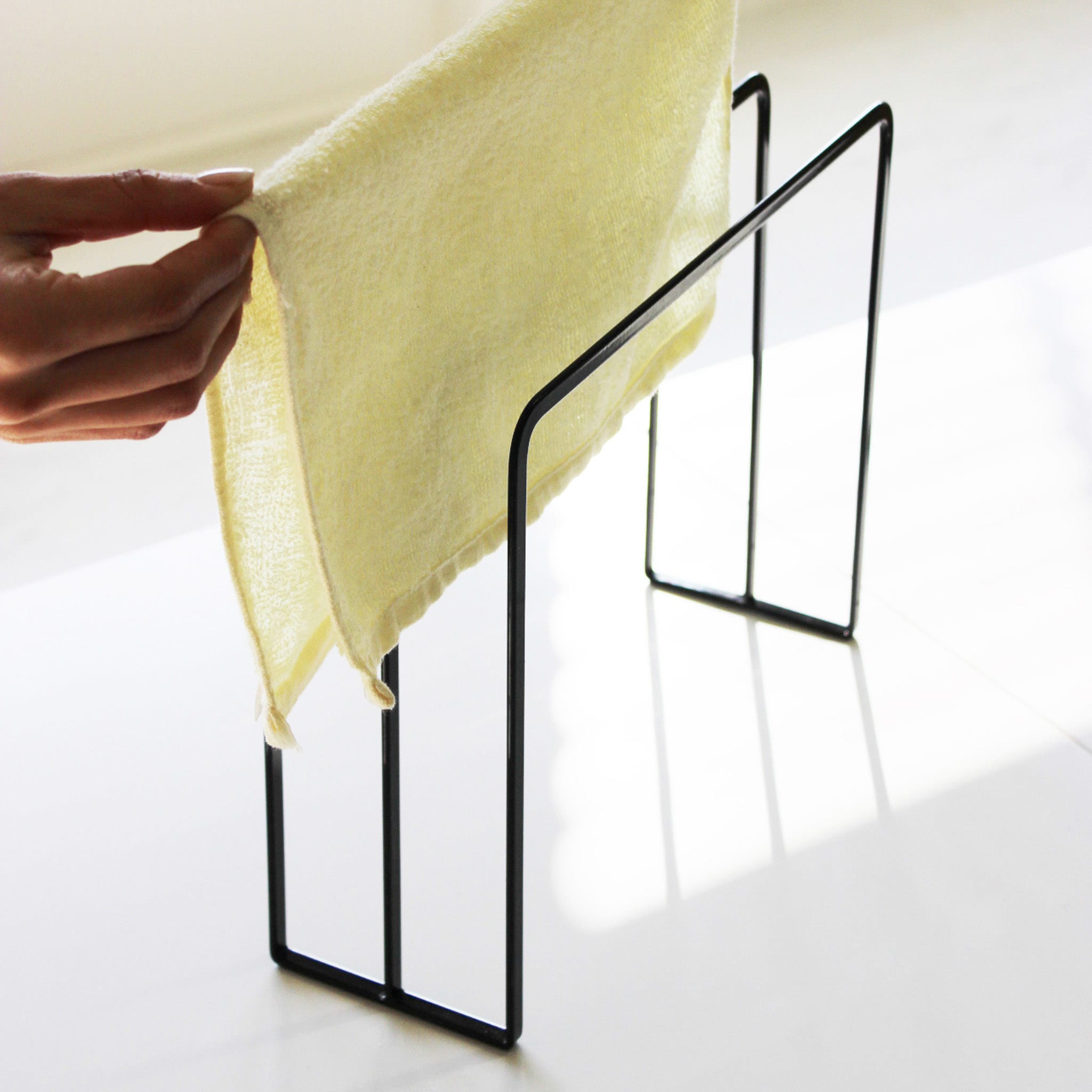 Dishcloth Hanger : Space-Saving Design