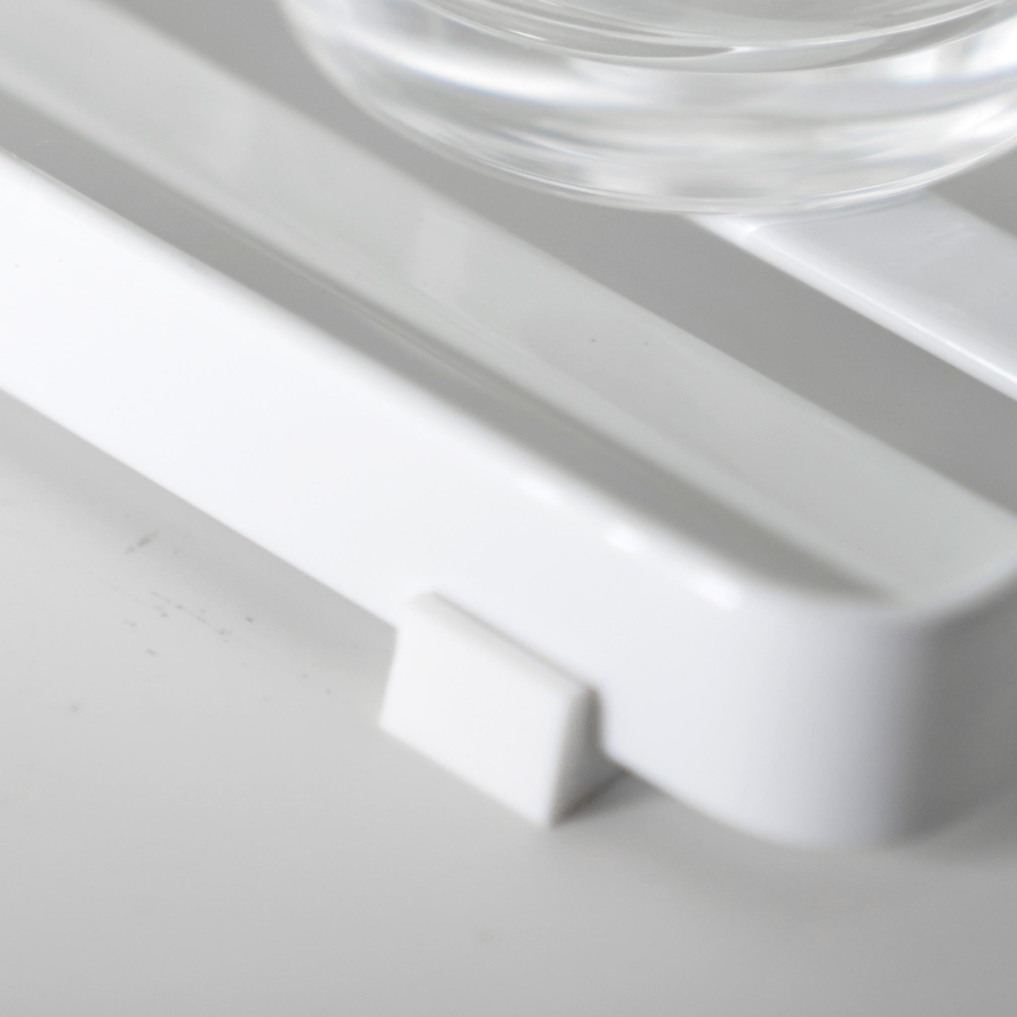 Sanitary Tray : Protective Silicone Feet