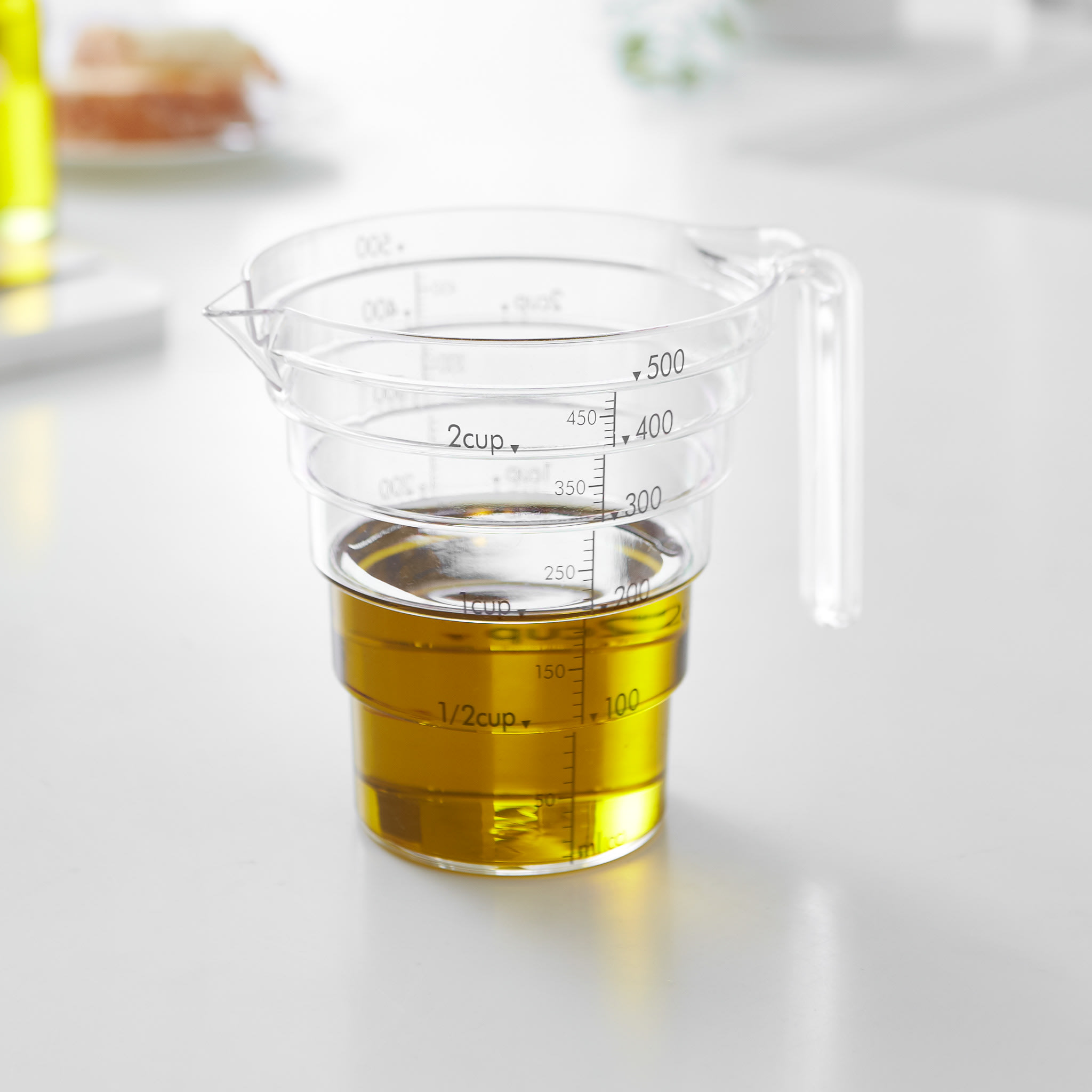 Measuring Cup (500 ml) : Clever Stepped Design