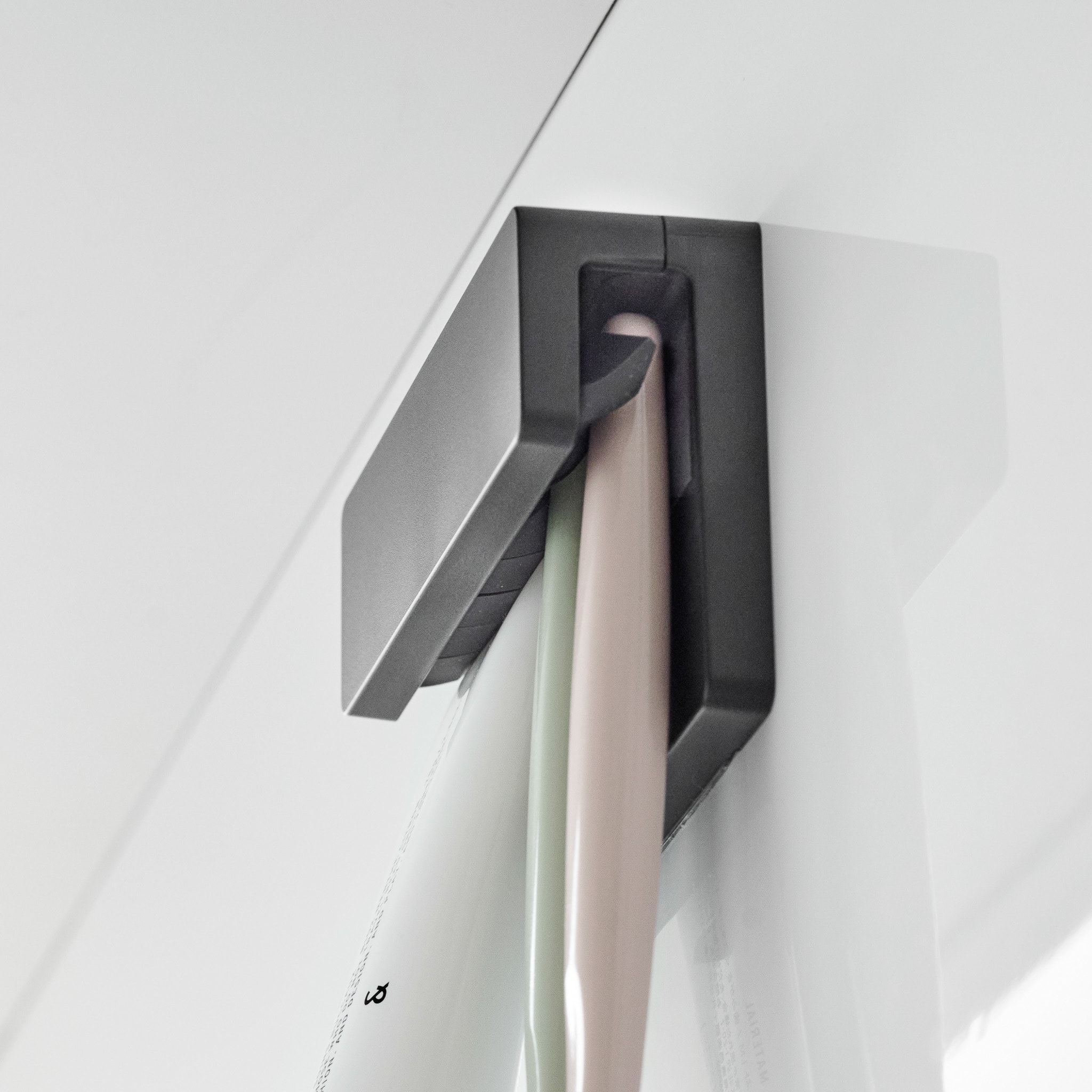 Film Hook Wide Toothbrush & Toothpaste Holder : Simple Clip Function