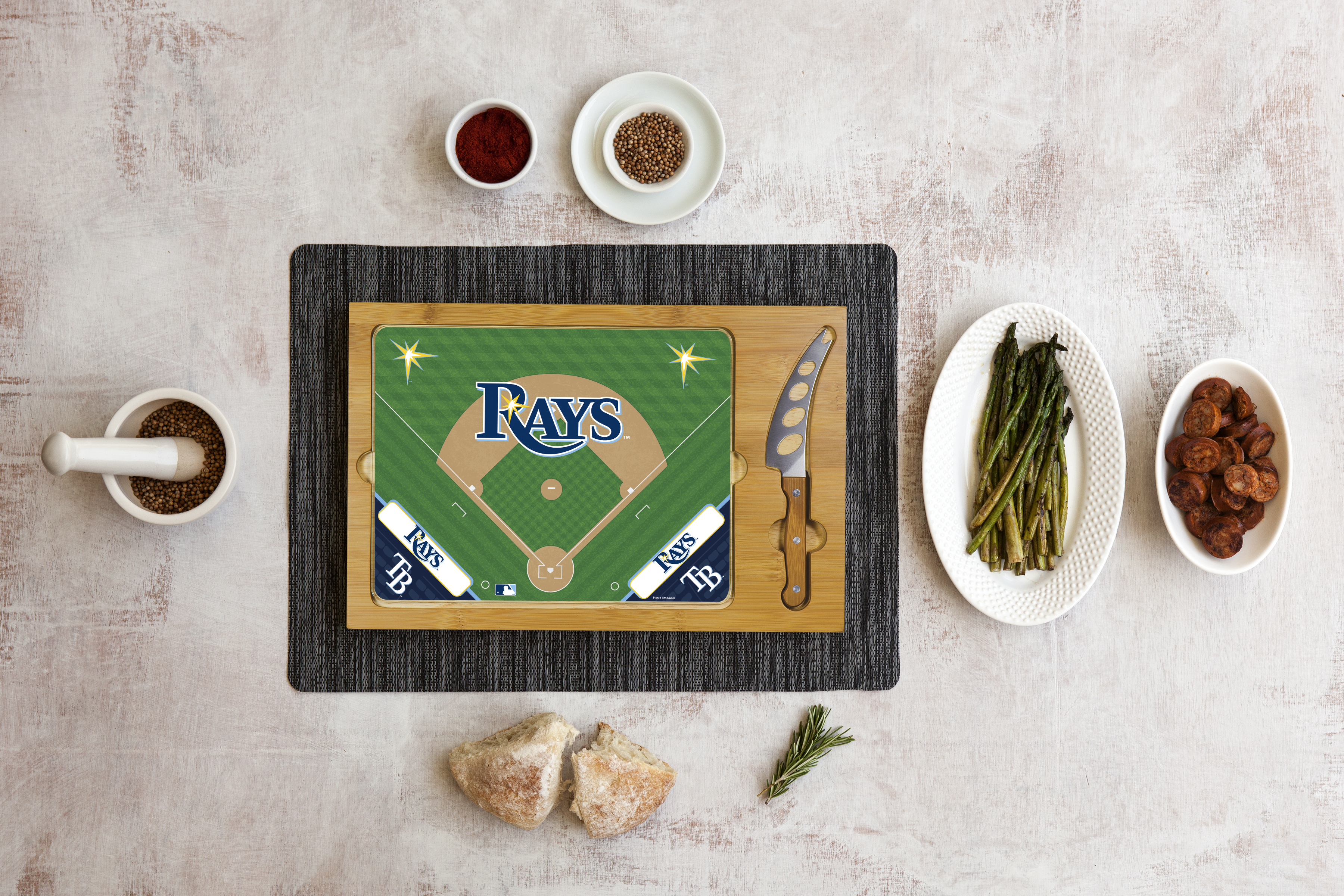 Tampa Bay Rays Baseball Diamond - Icon Glass Top Cutting Board & Knife Set