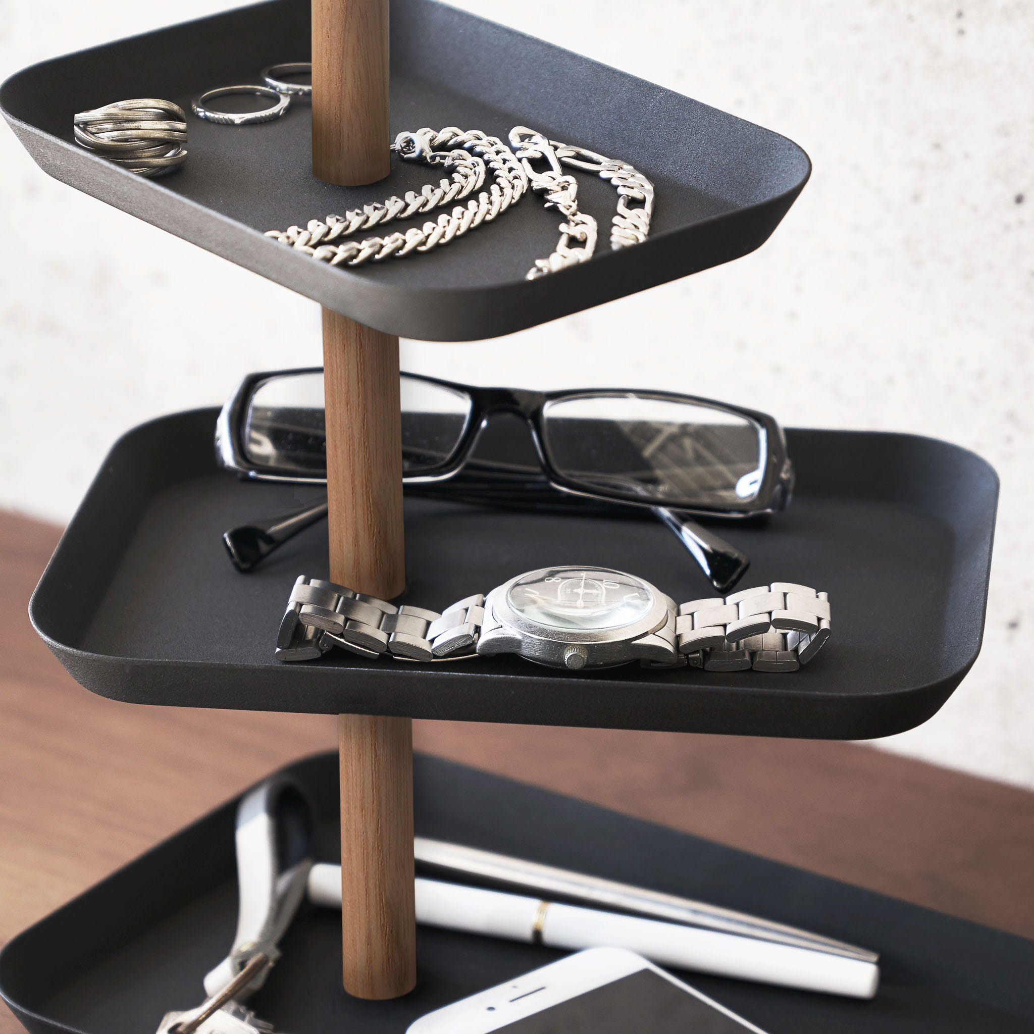 3-Tiered Accessory Stand with Rotatable Trays : 360° Rotatable Shelves