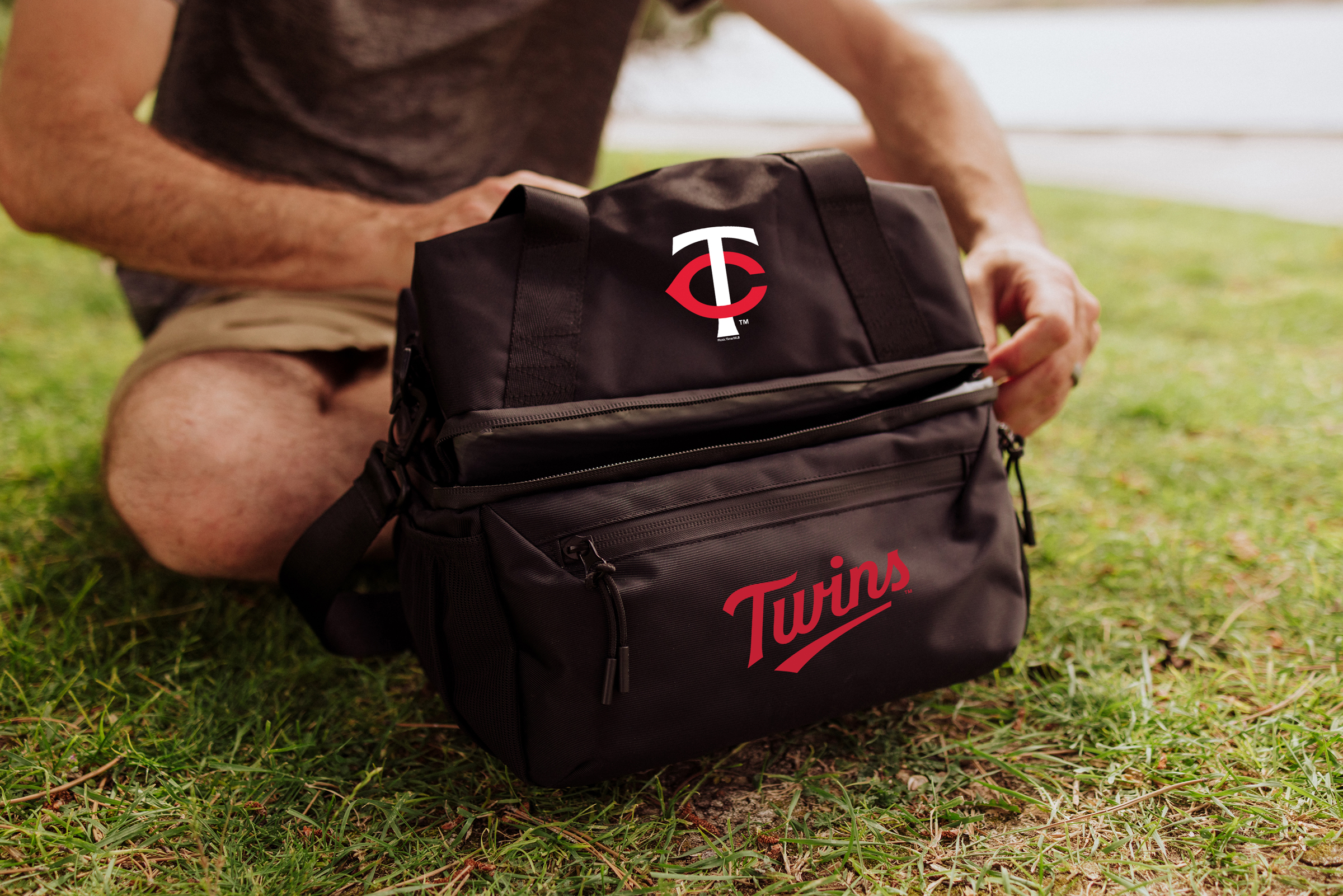 Minnesota Twins - Tarana Lunch Bag Cooler with Utensils