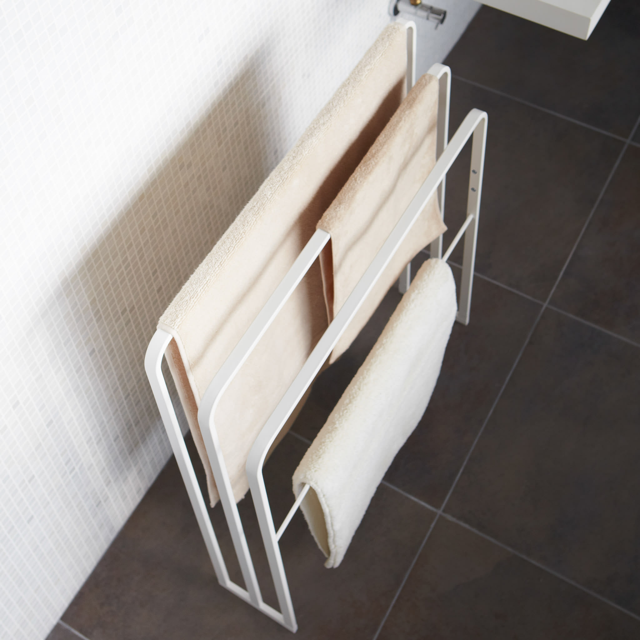 Bath Towel Hanger with 3 Bars : Slim Design