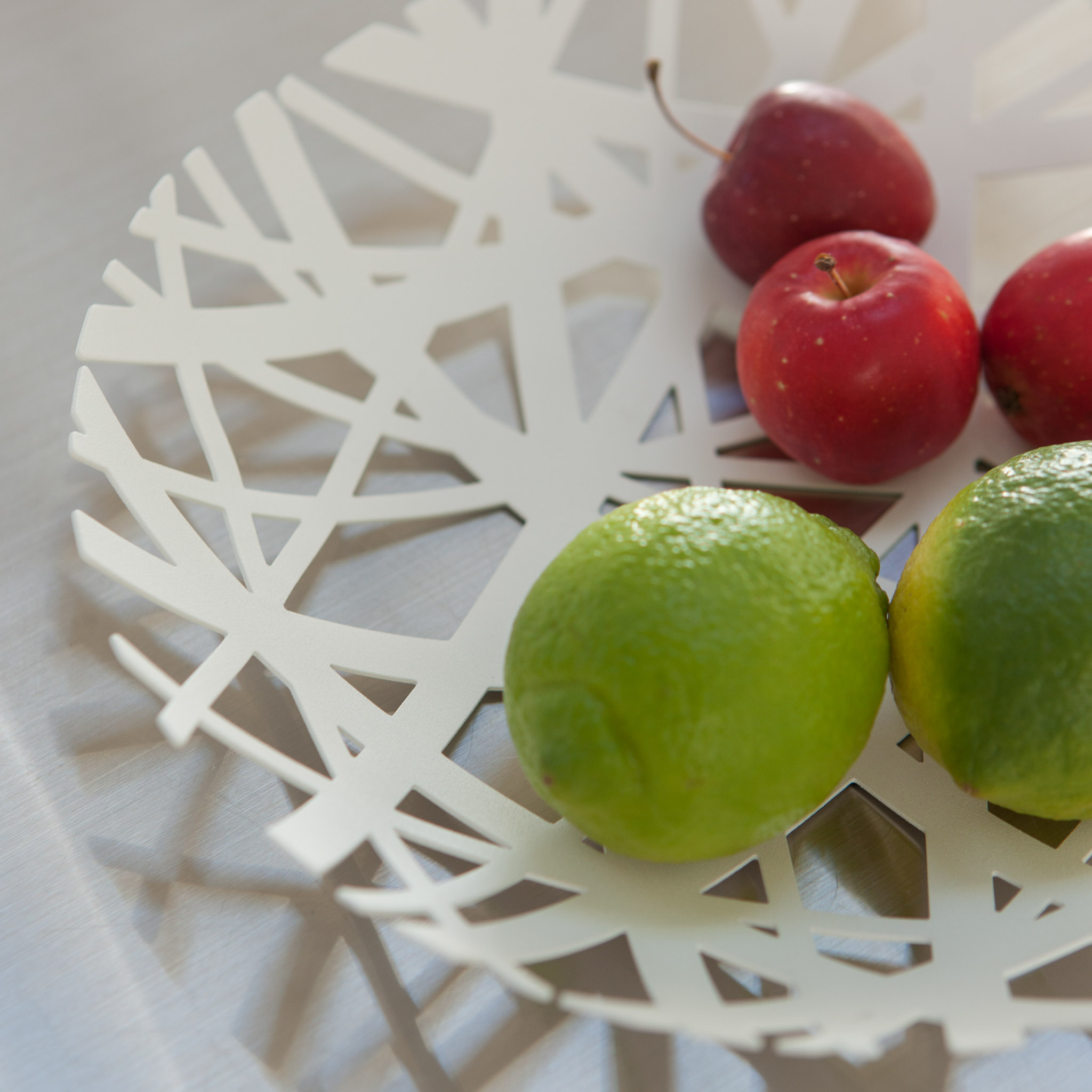 Nest Fruit Bowl : Elegant Design