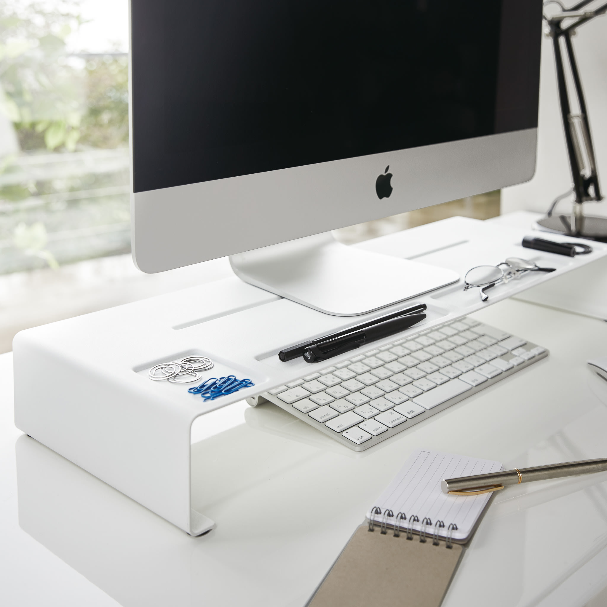 Monitor Stand : Extra Room Below