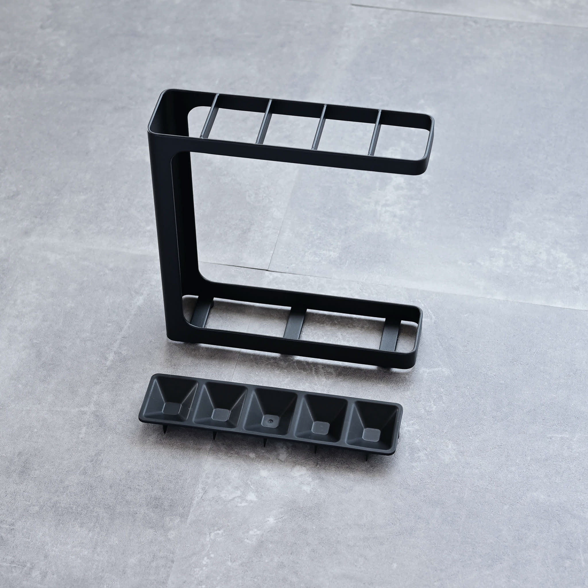 Slim Umbrella Stand : Removable Drip Tray