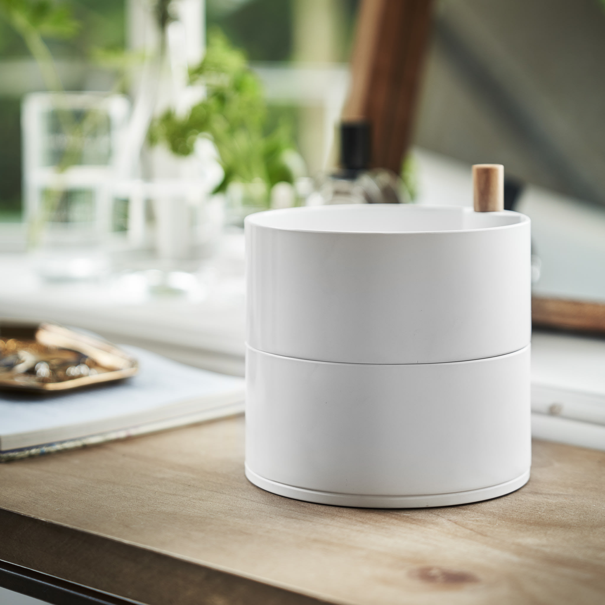 2-Tiered Accessory Box Deep : Space-Saving Storage