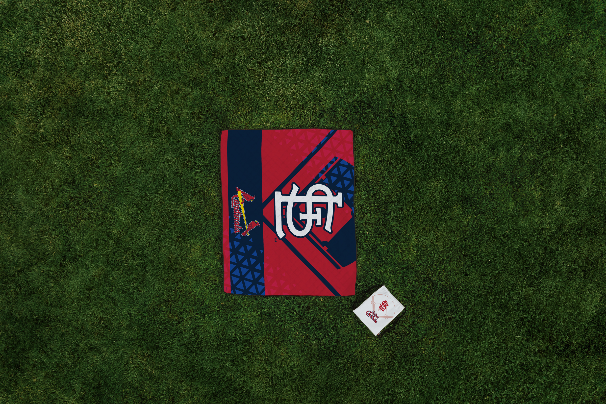 St. Louis Cardinals - Impresa Picnic Blanket