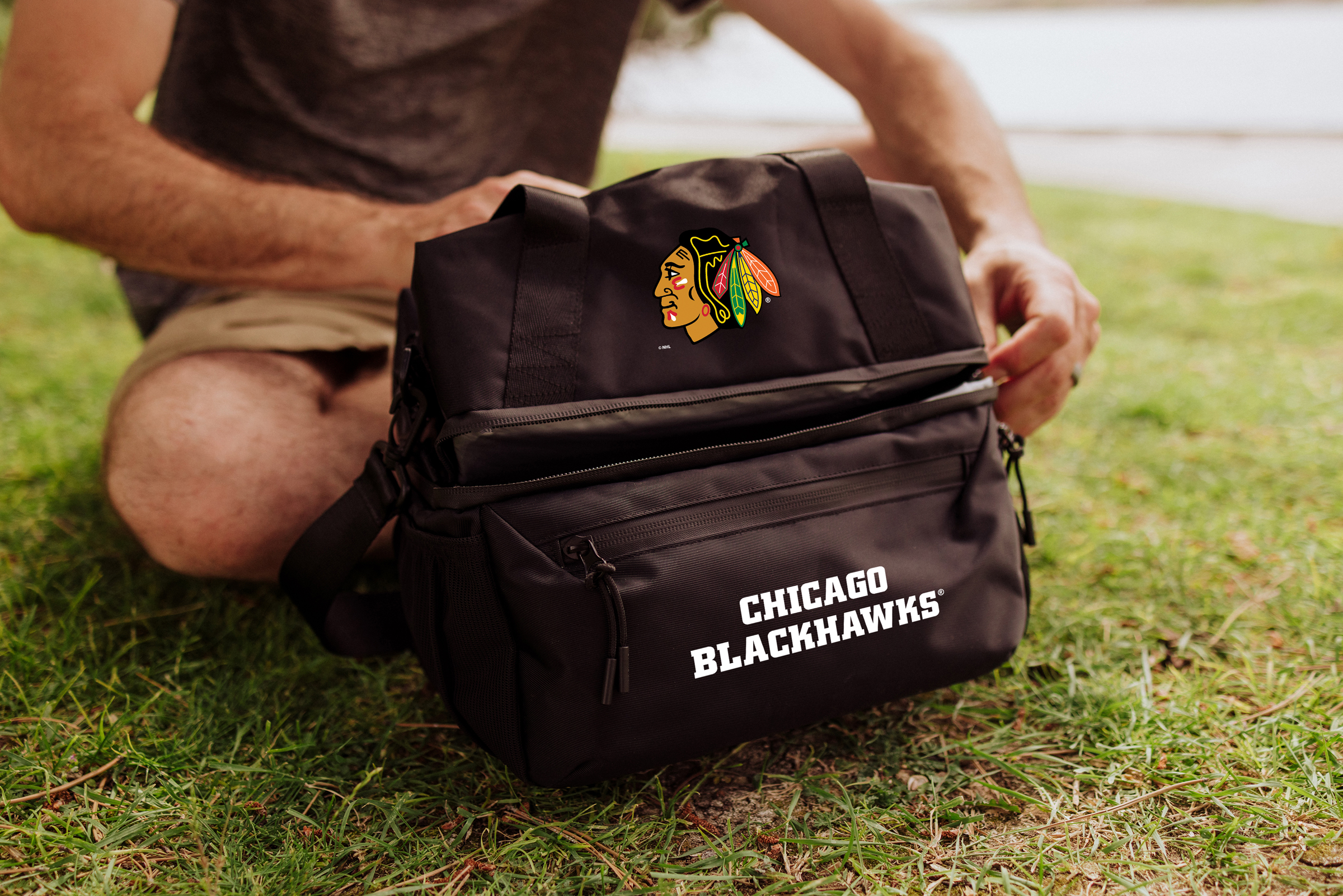 Chicago Blackhawks - Tarana Lunch Bag Cooler with Utensils