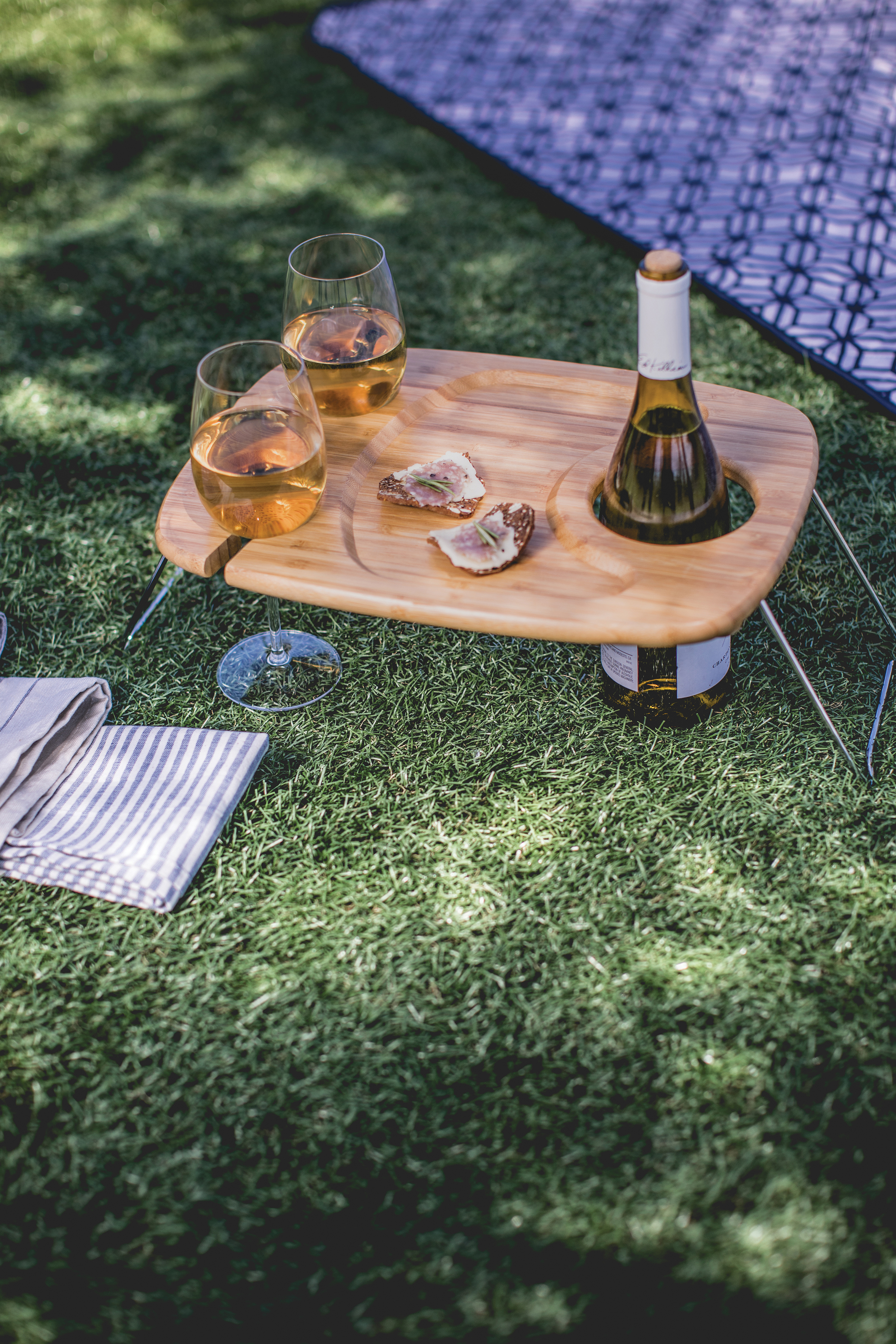 Mesavino Portable Wine Tray