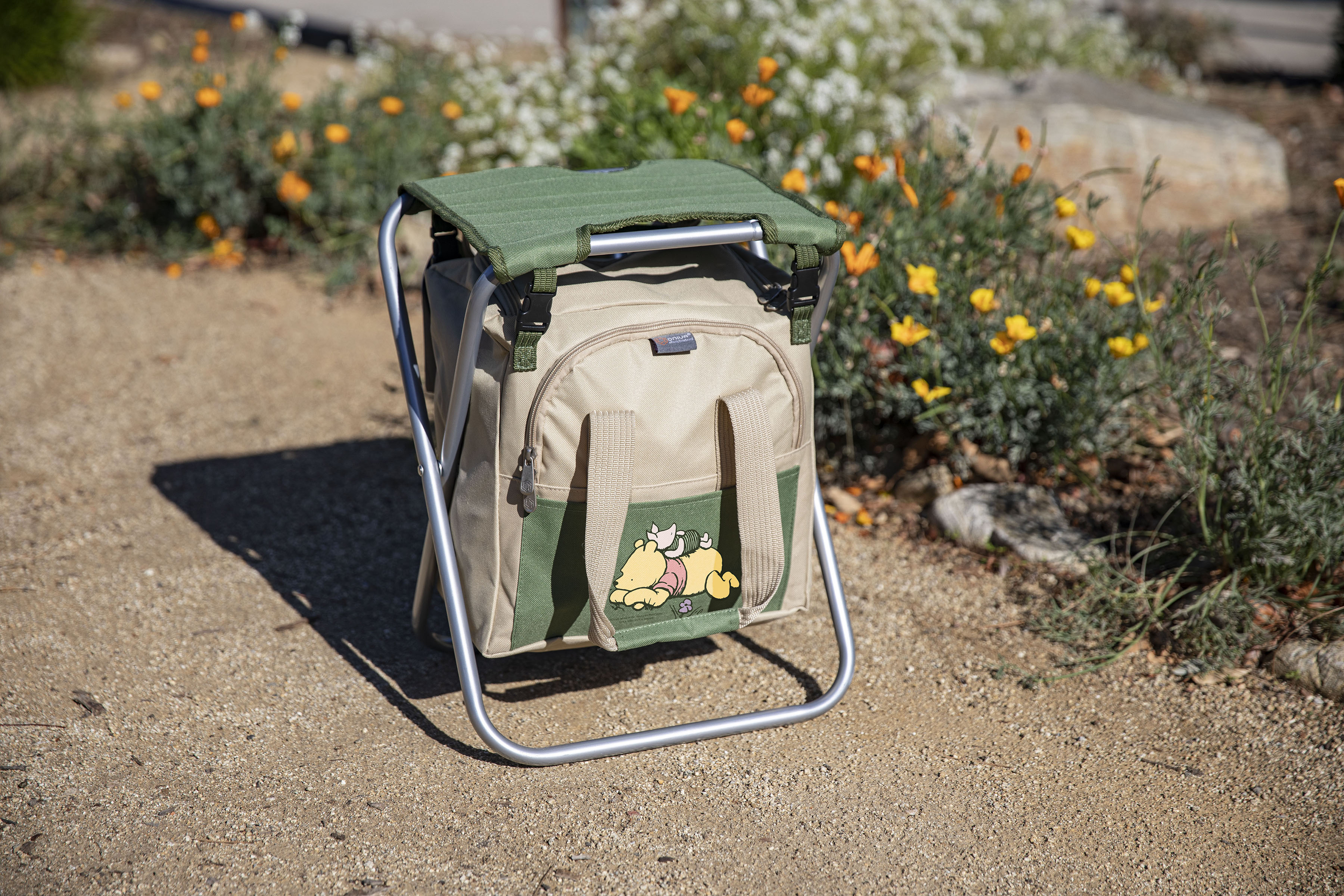 Winnie the Pooh - Gardener Folding Seat with Tools