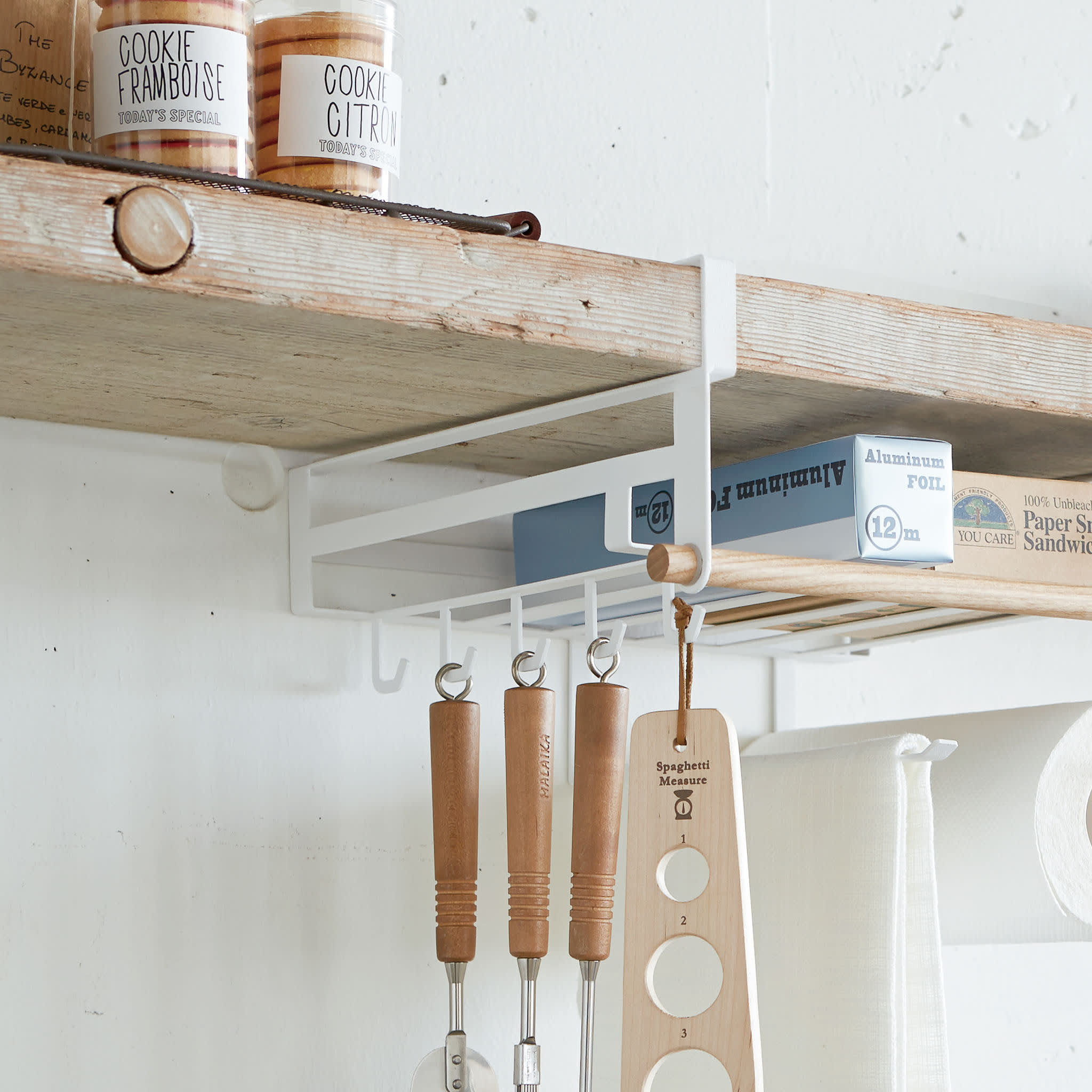 Under-Shelf Multi-Use Rack : Practical Clamp Design
