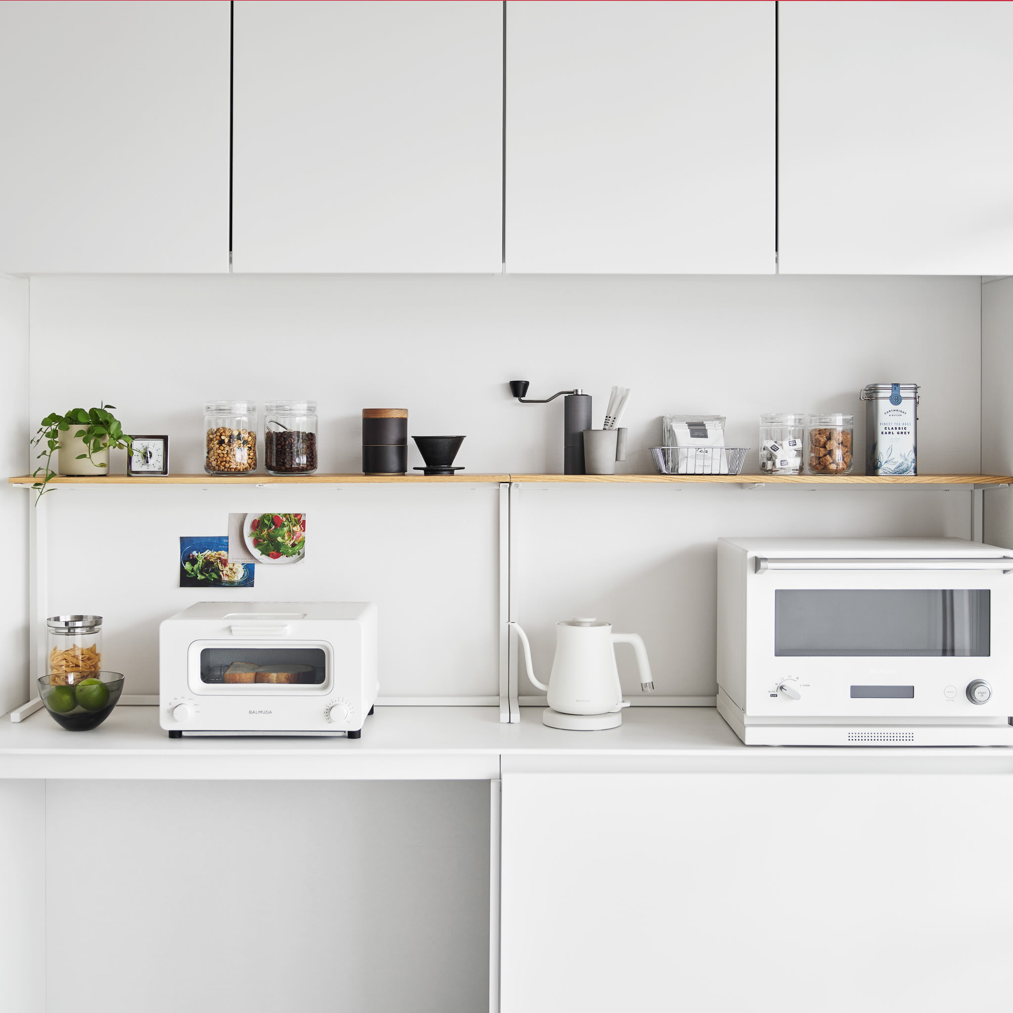 Wood-Top Kitchen Shelf : Maximize Counter Space